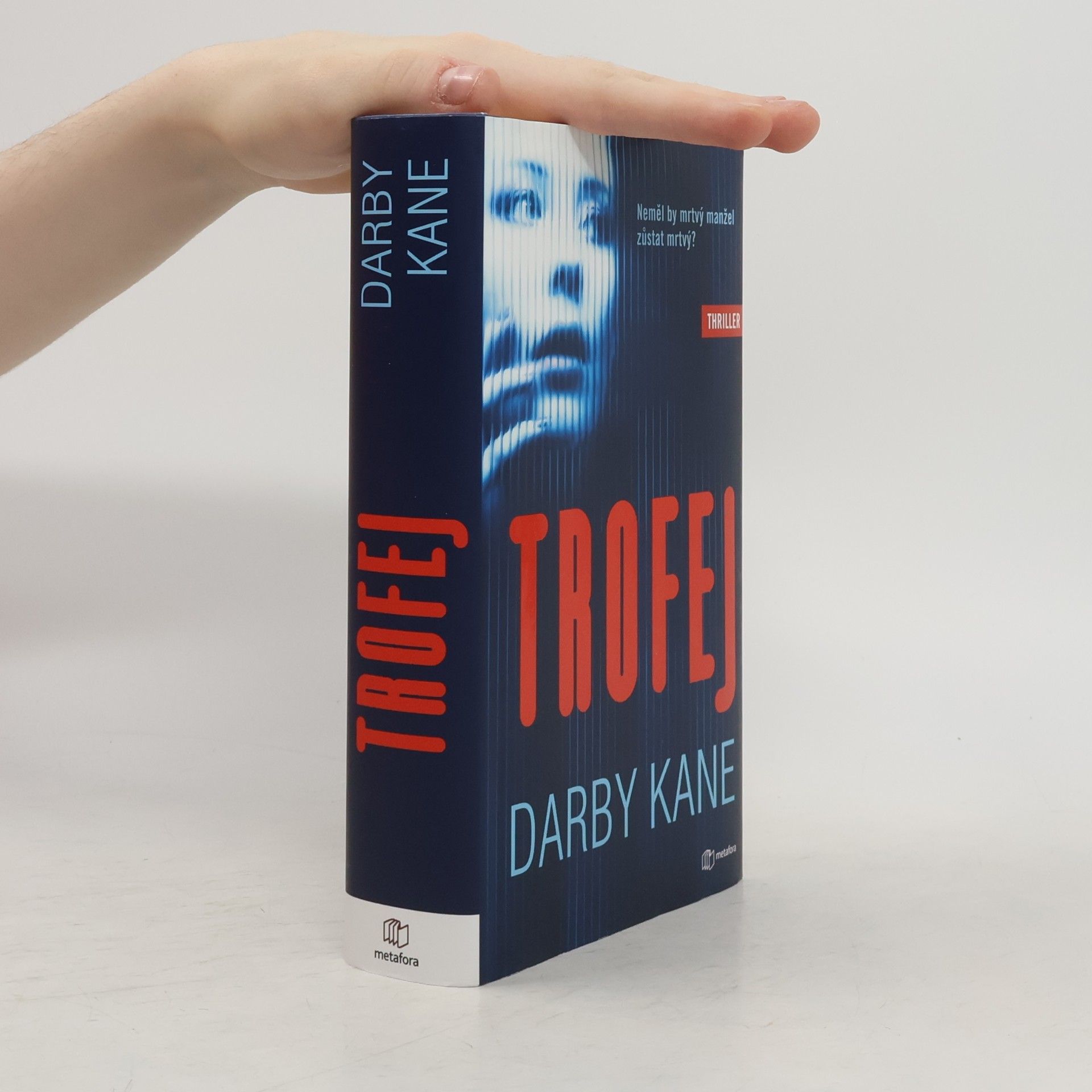 Darby Kane Trofej