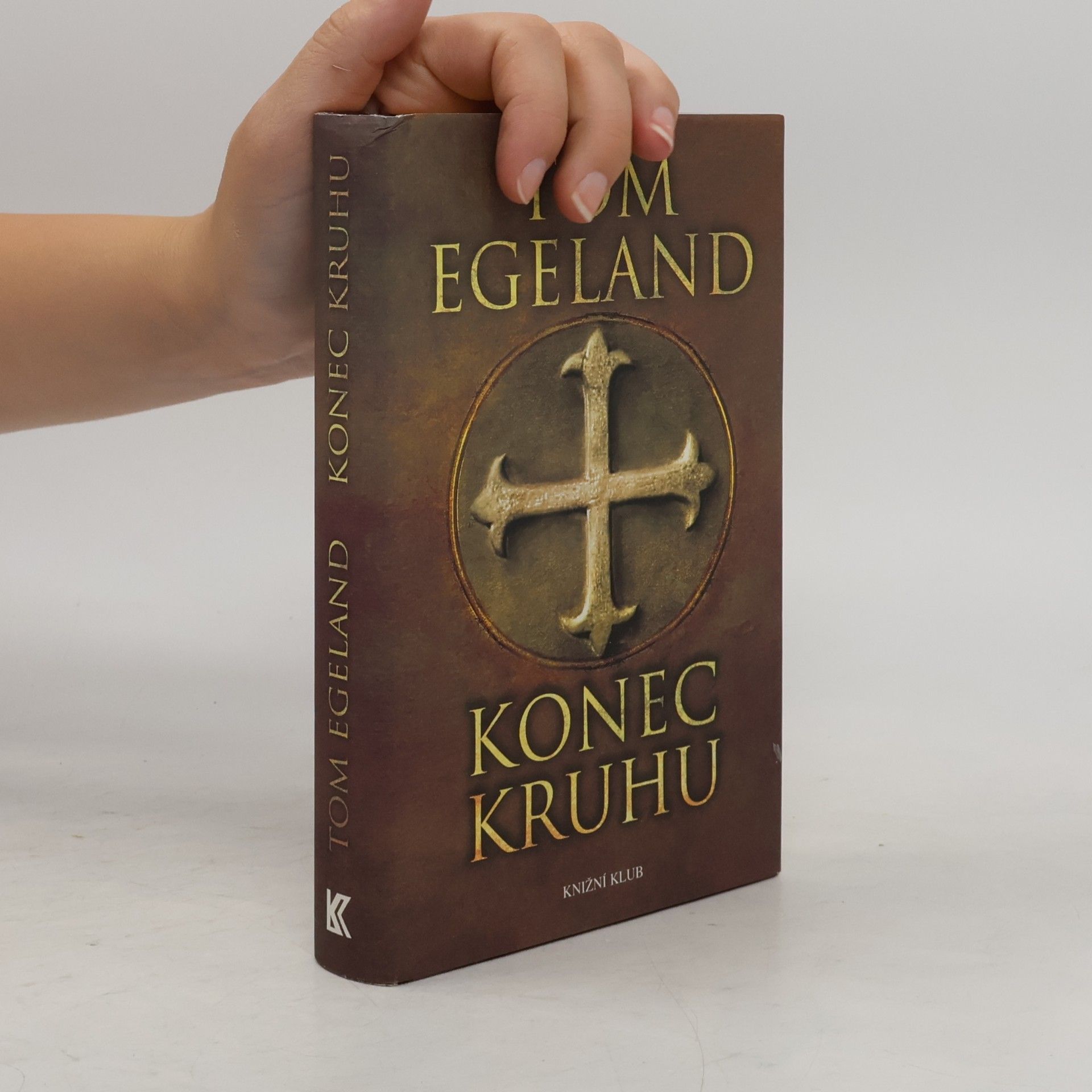 Tom Egeland Konec kruhu