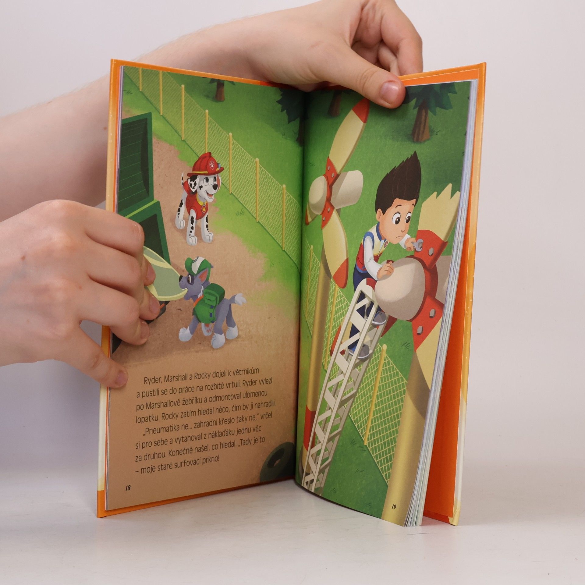 Various authors Od pohádky k pohádce - Tlapková patrola