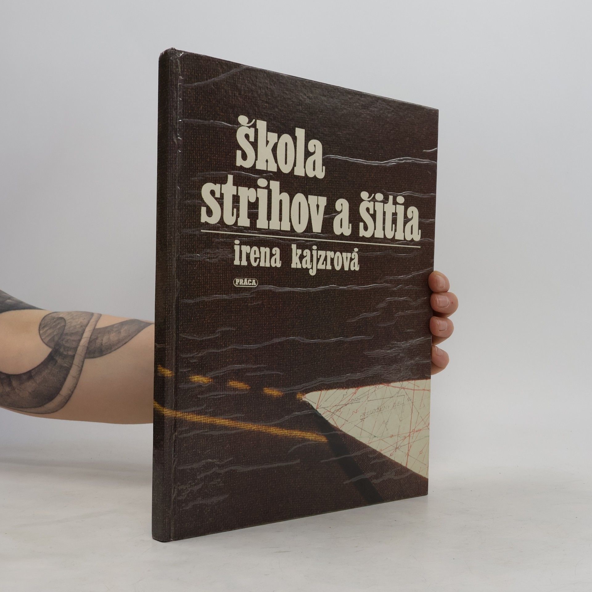 Irena Kajzrová Škola strihov a šitia
