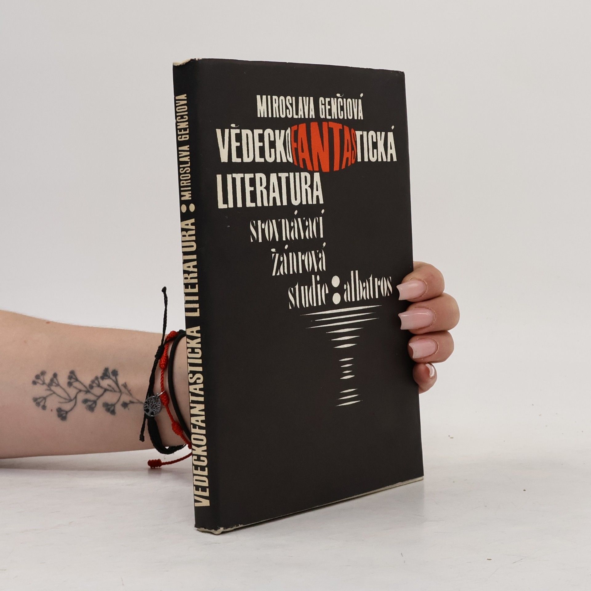 Miroslava HolejšovskáGenčiová Vědeckofantastická literatura. Srovnávací žánrová studie