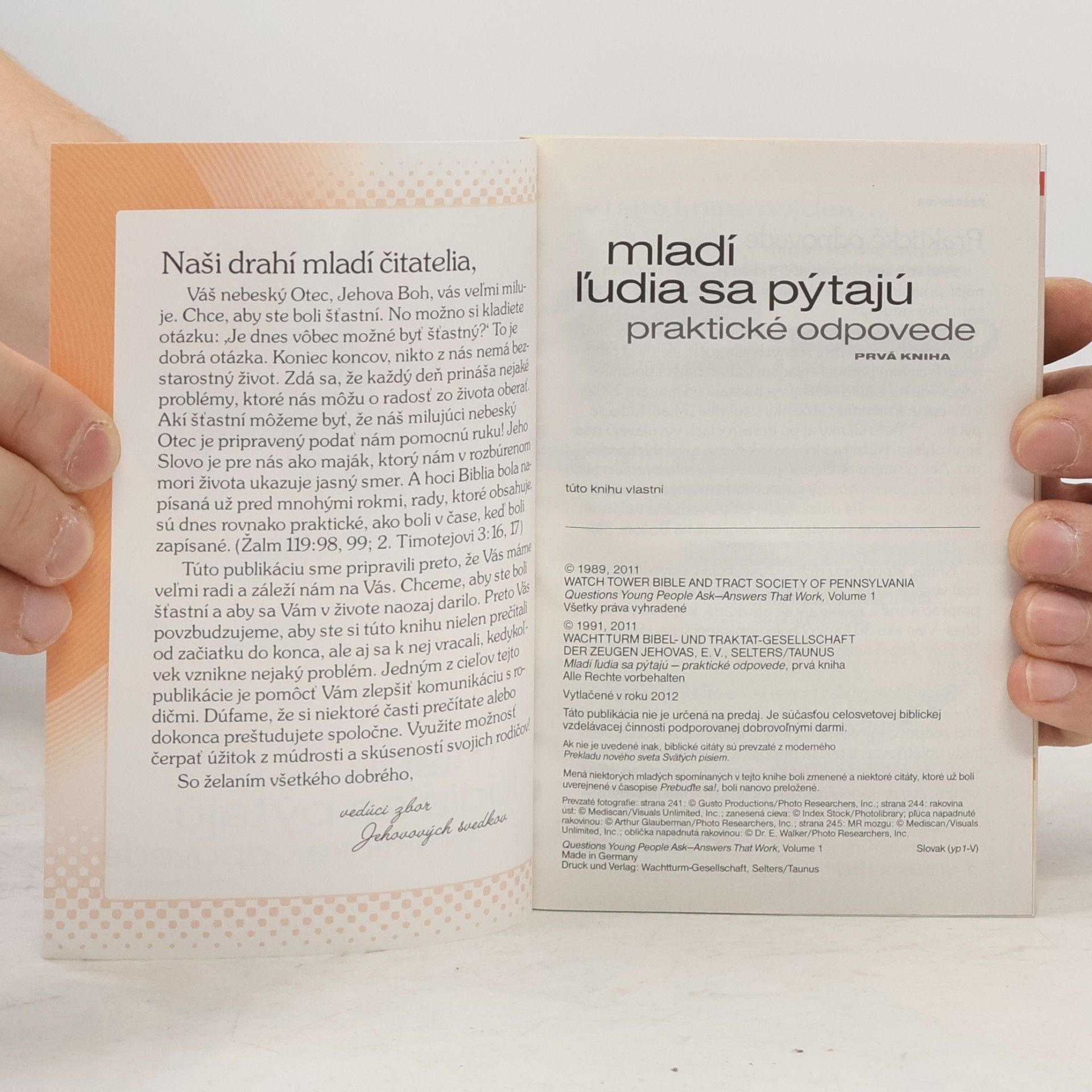 Various authors Mladí ľudia sa pýtajú
