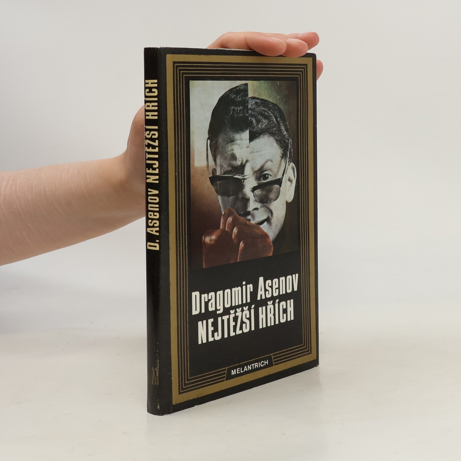 Dragomir Asenov Nejtěžší hřích