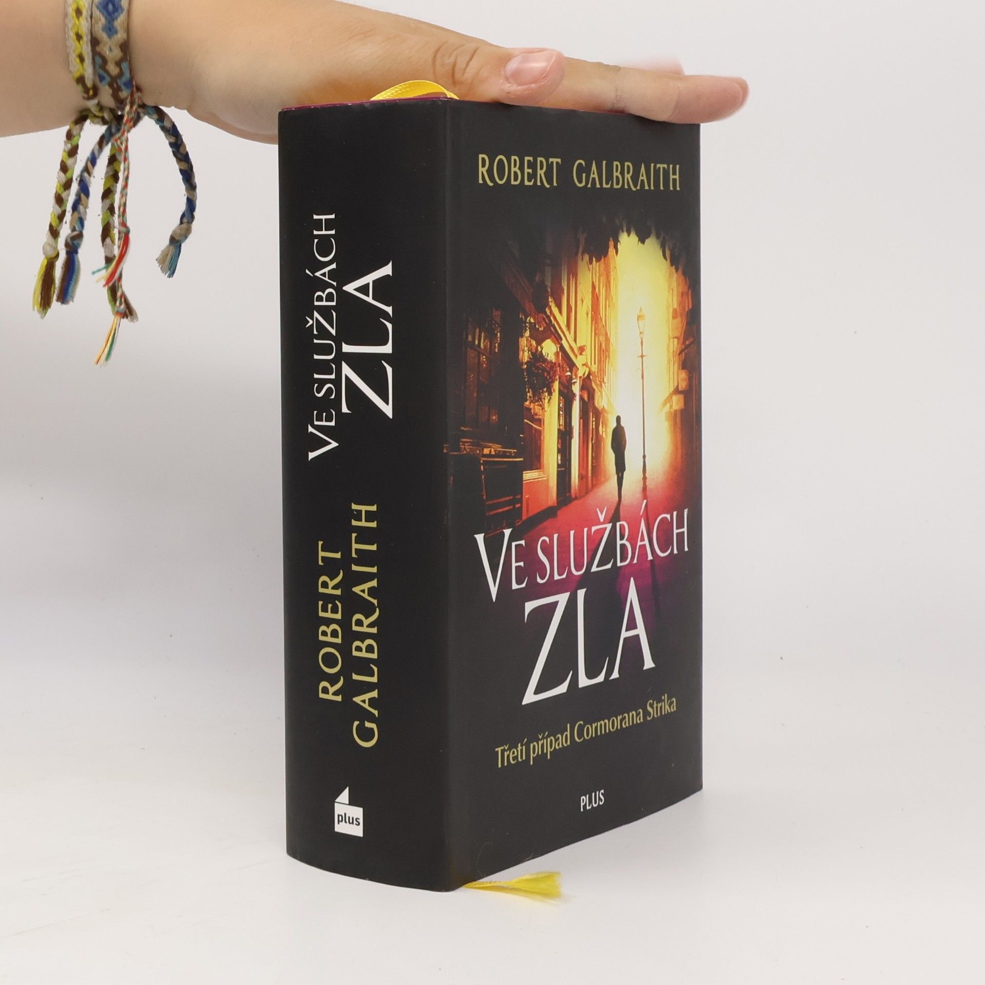J. K. Rowling Ve službách zla