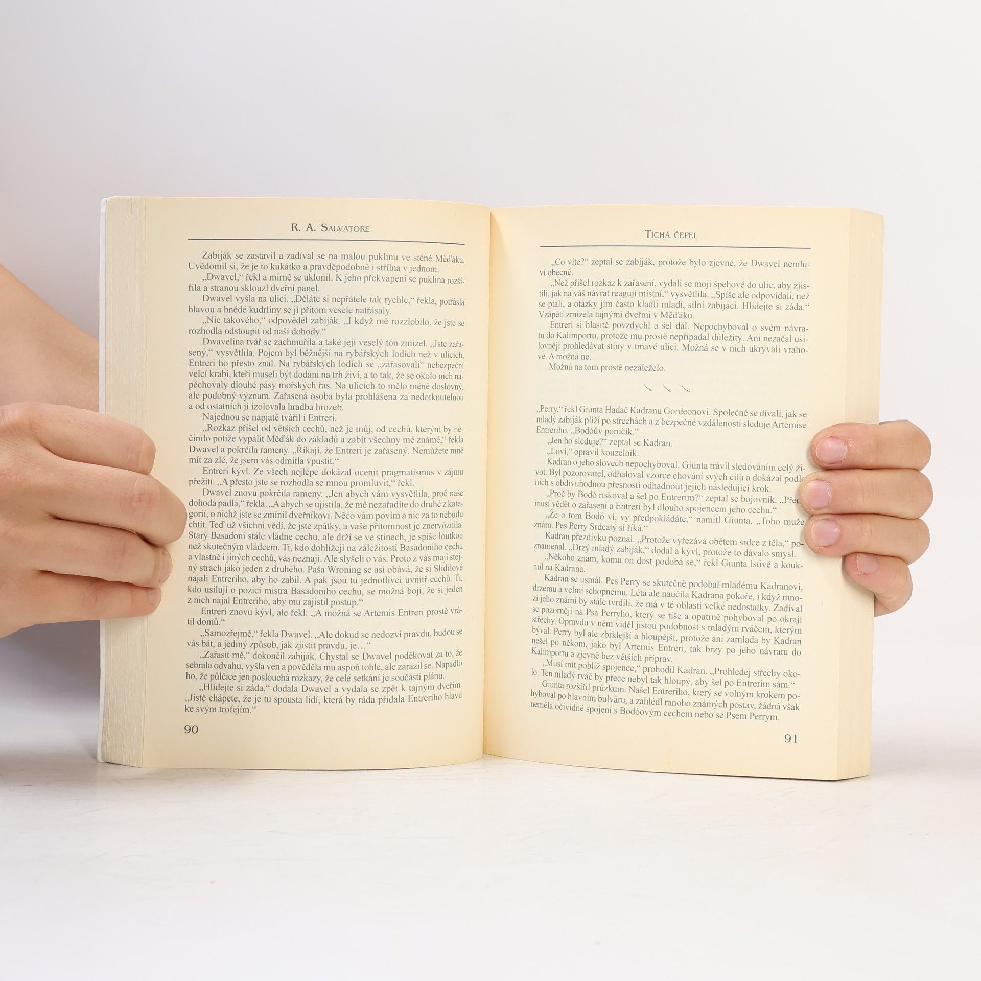 R. A. Salvatore Temné stezky I. Tichá čepel
