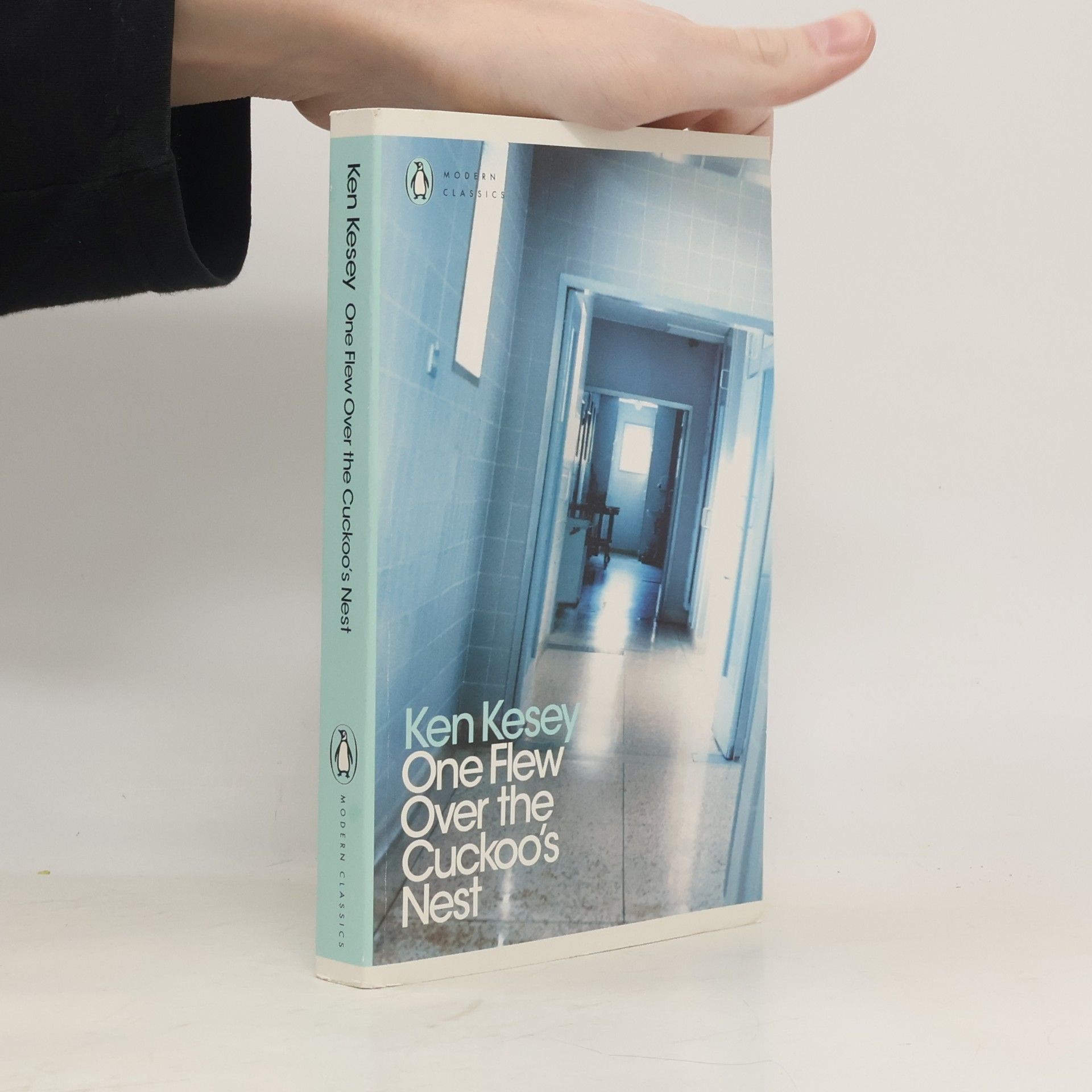 Ken Kesey One flew over the cuckoo's nest