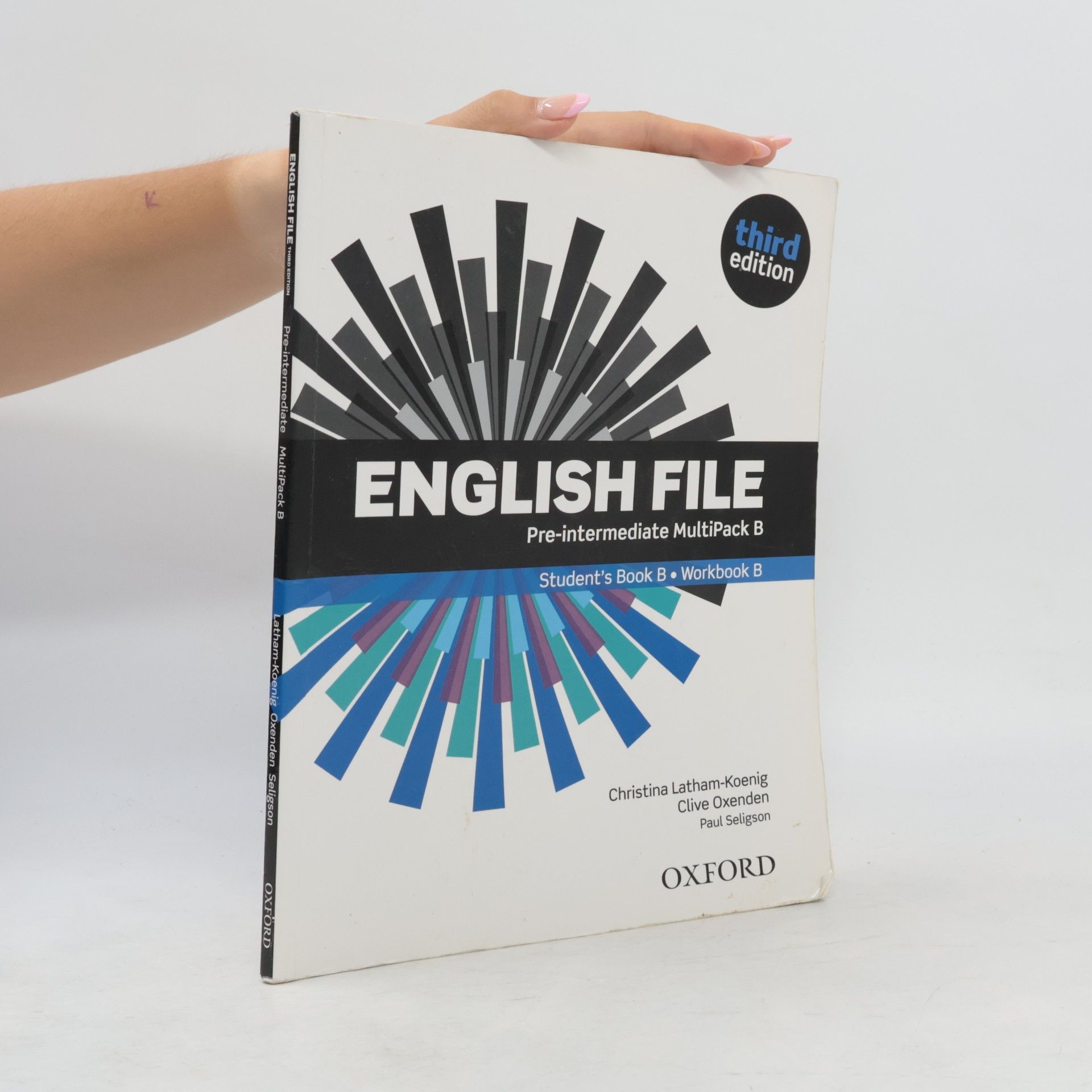Paul Seligson English File. Pre-intermediate MultiPack B. Student´s book
