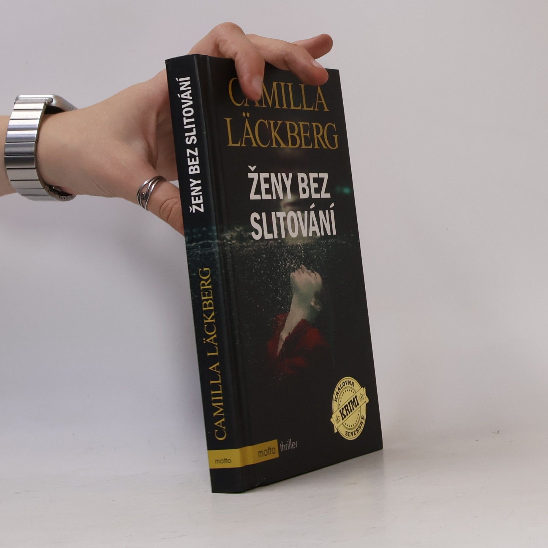 Camilla Läckberg Ženy bez slitování