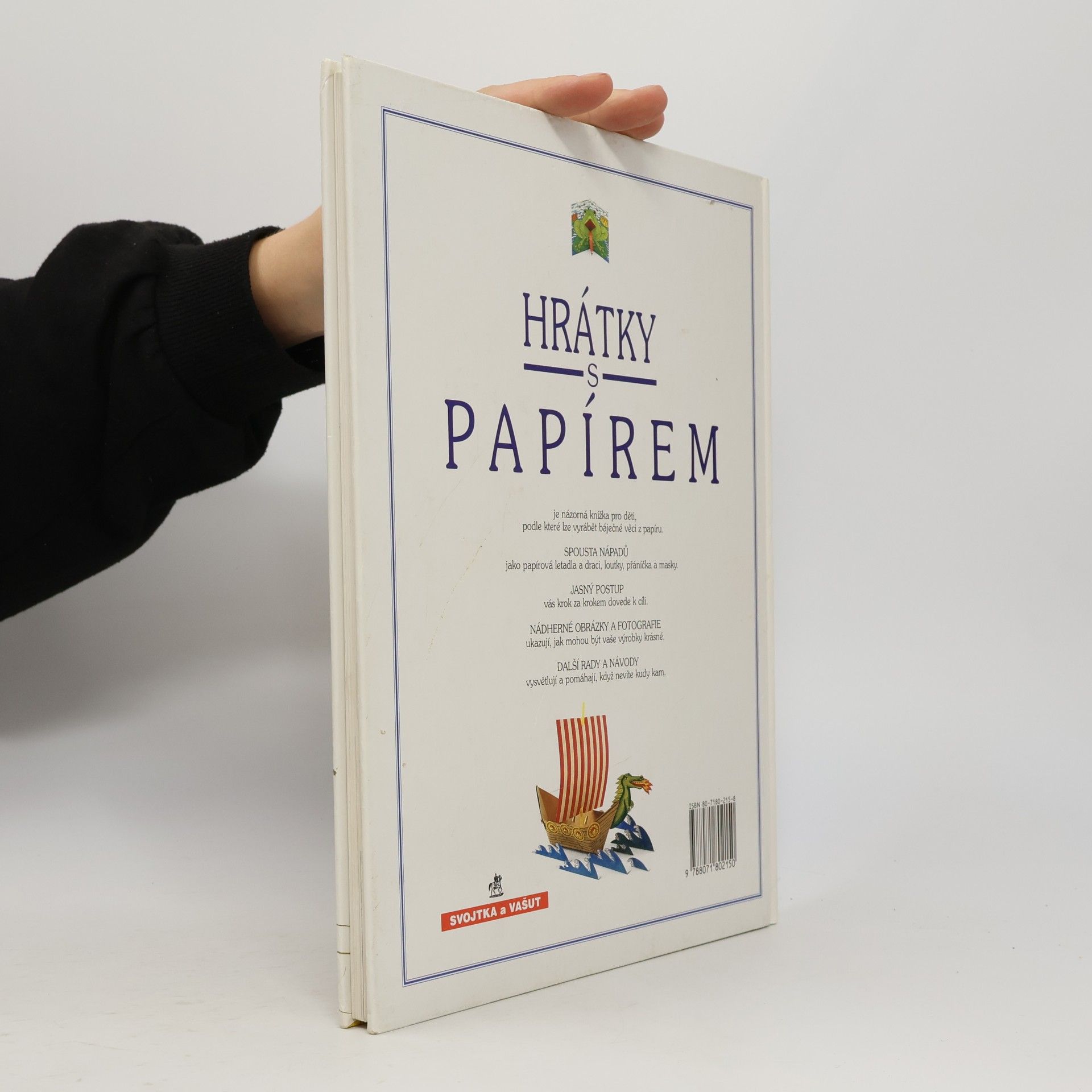 Alastair Smith Hrátky s papírem