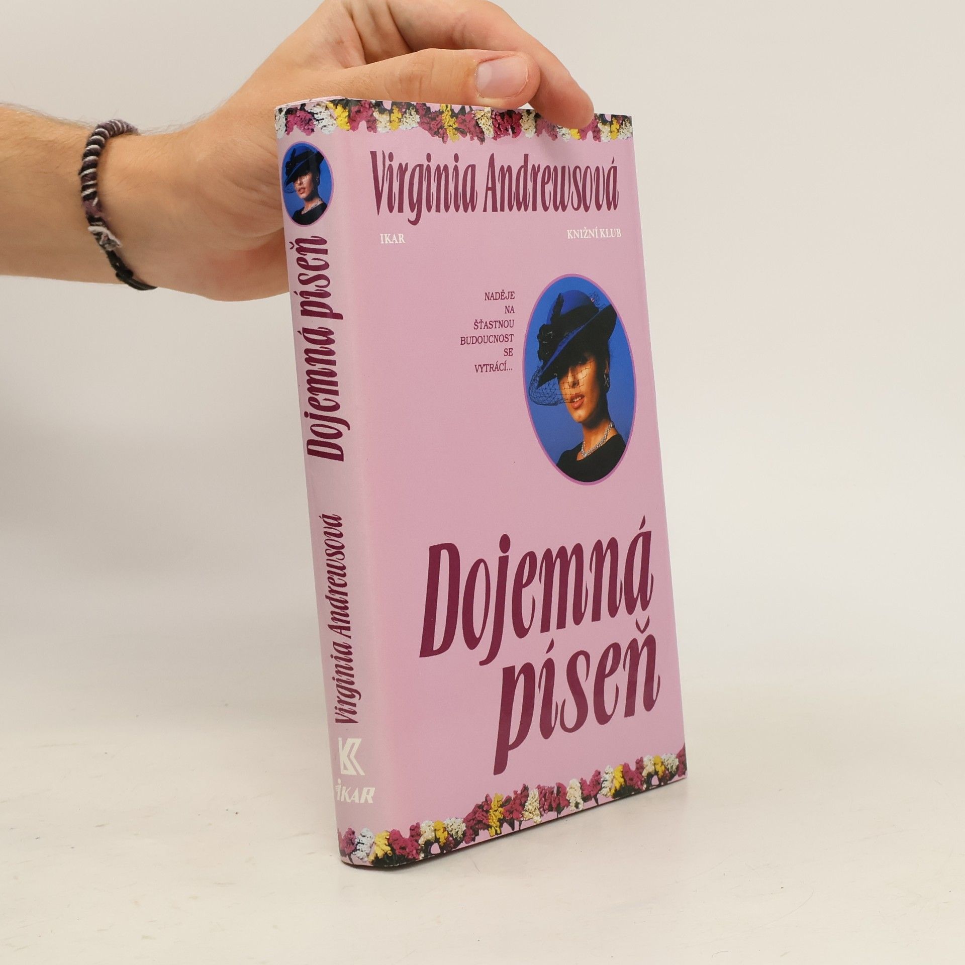 V. C. Andrews Dojemná píseň