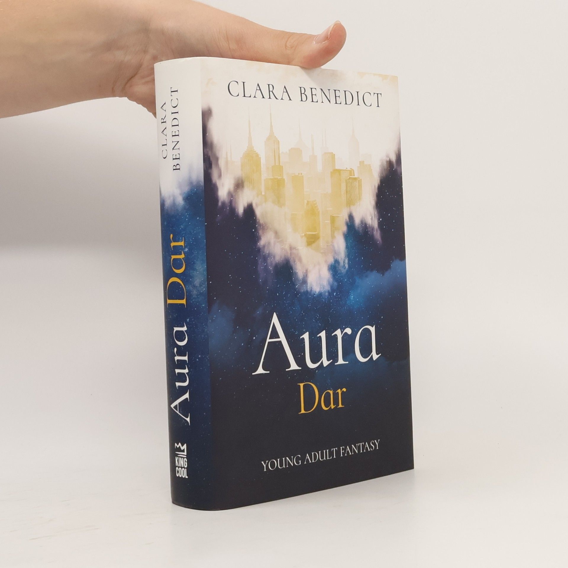 Clara Benedict Aura. Dar