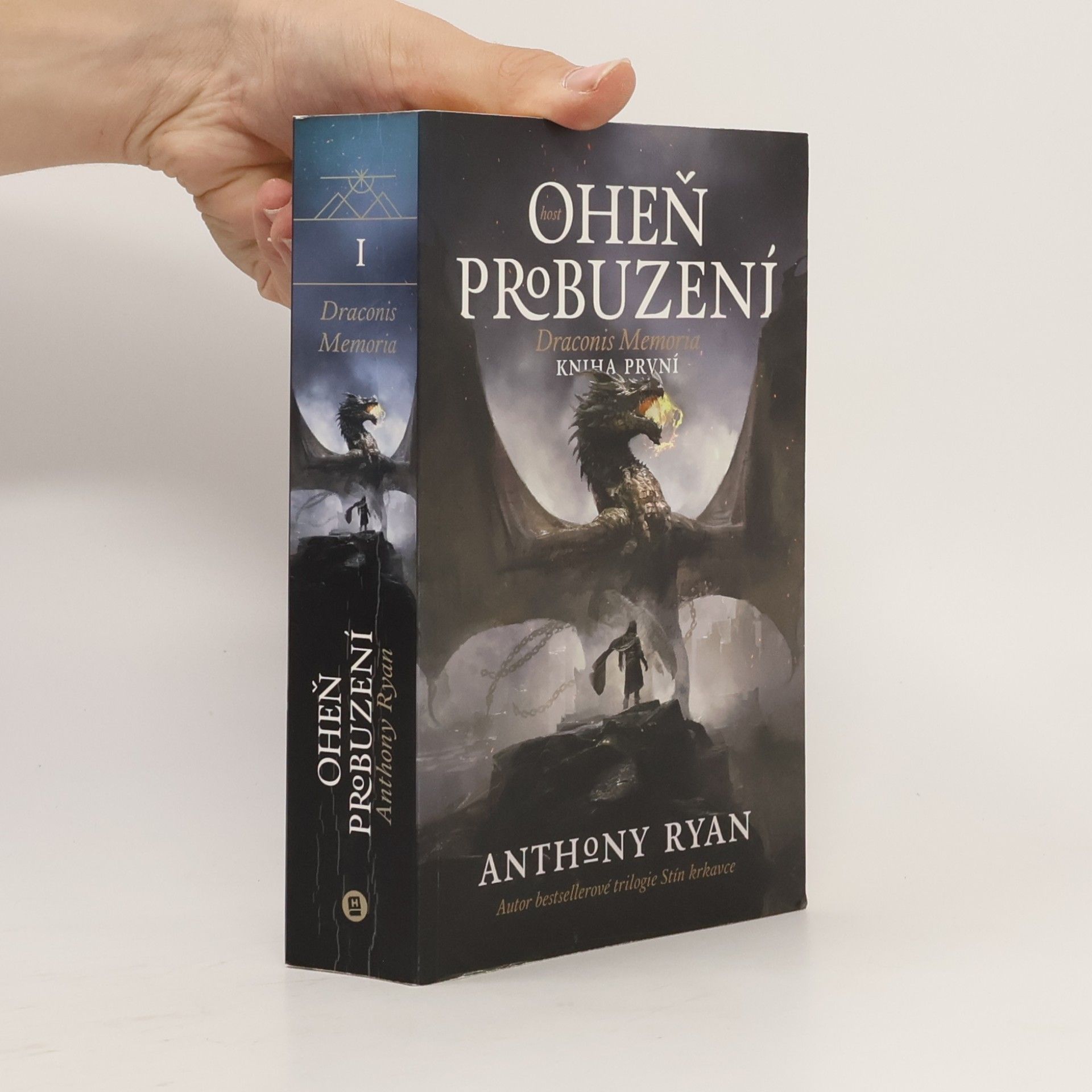 Anthony Ryan Oheň probuzení