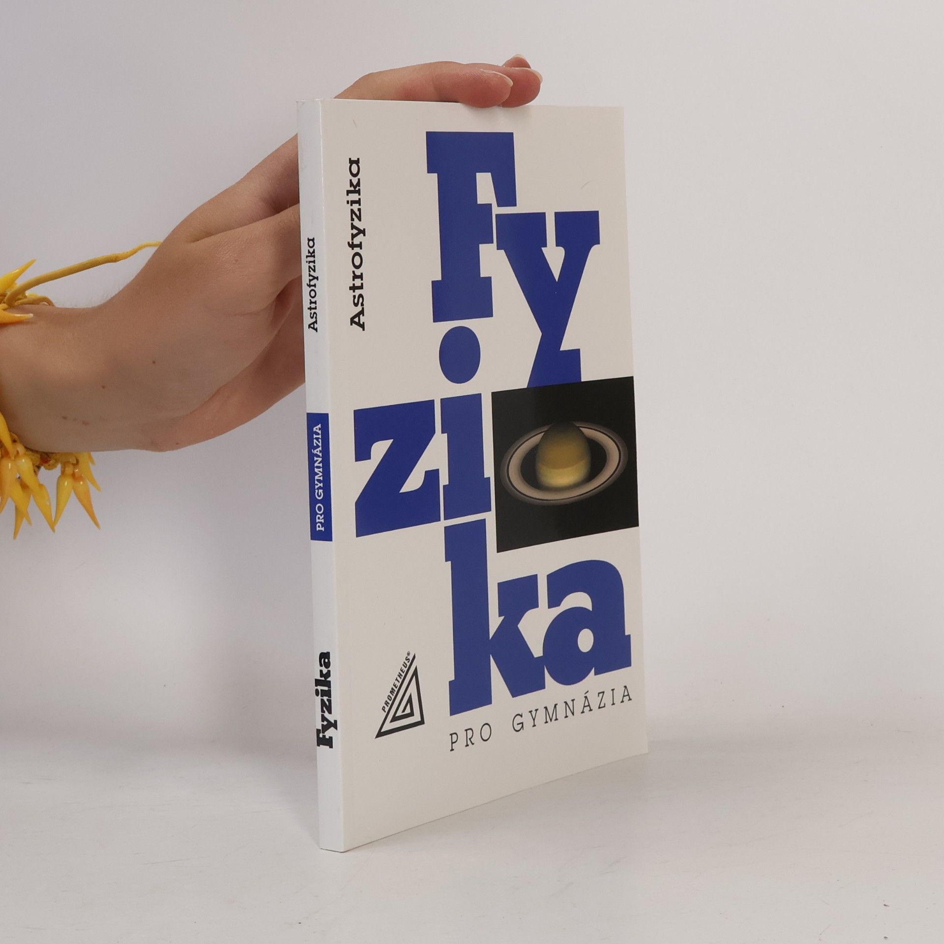 Martin Macháček Fyzika pro gymnázia. Astrofyzika