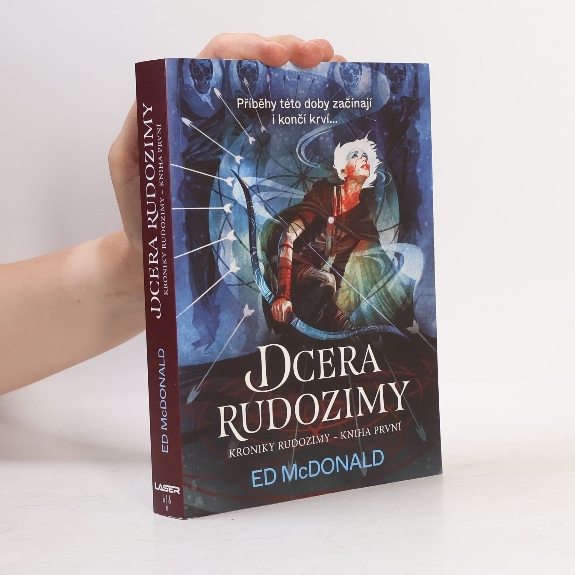 Ed McDonald Kroniky Rudozimy. Kniha první, Dcera Rudozimy