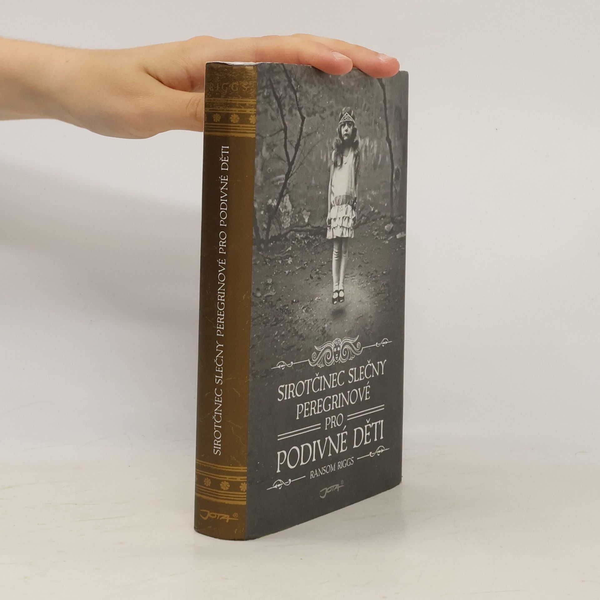 Ransom Riggs Sirotčinec slečny Peregrinové pro podivné děti