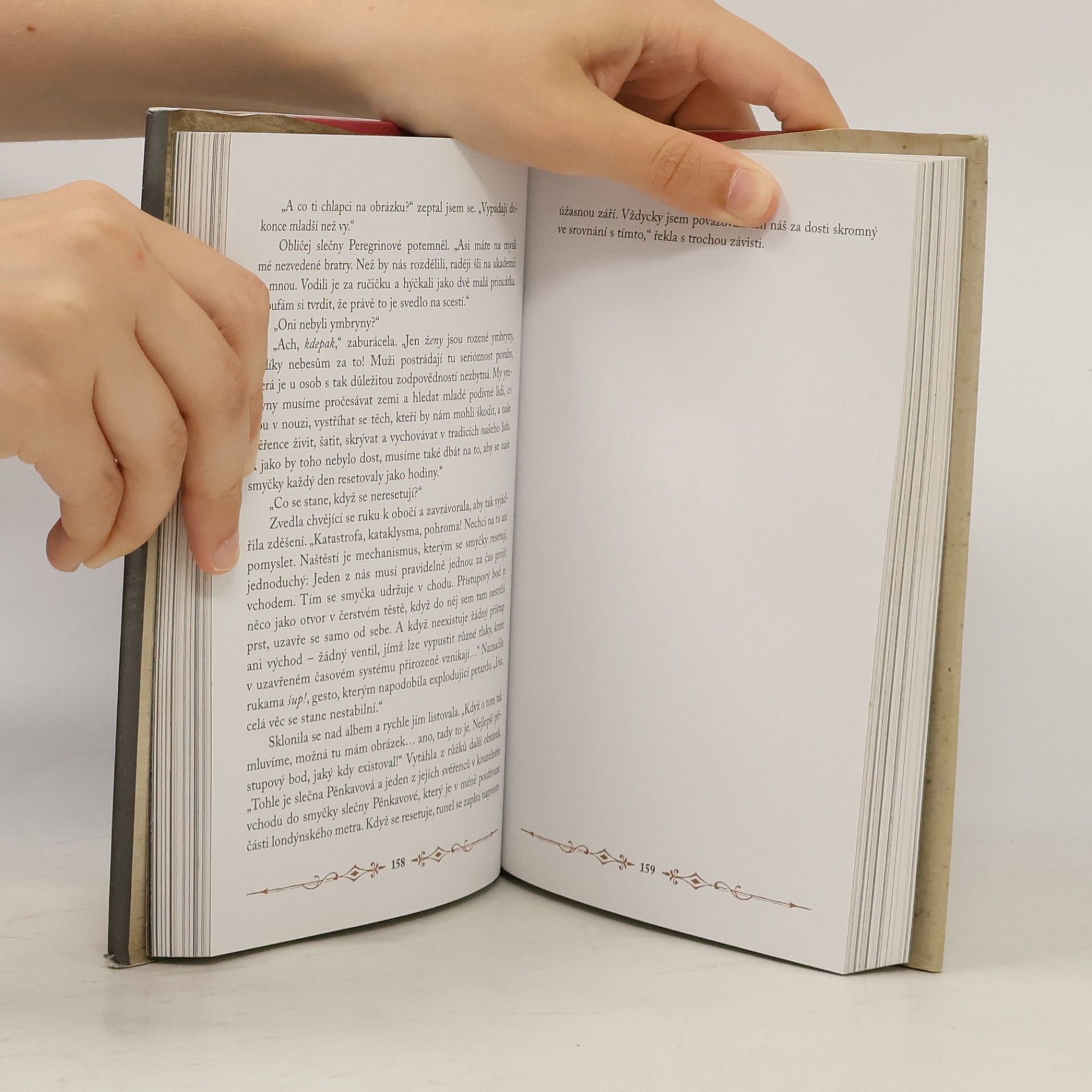 Ransom Riggs Sirotčinec slečny Peregrinové pro podivné děti