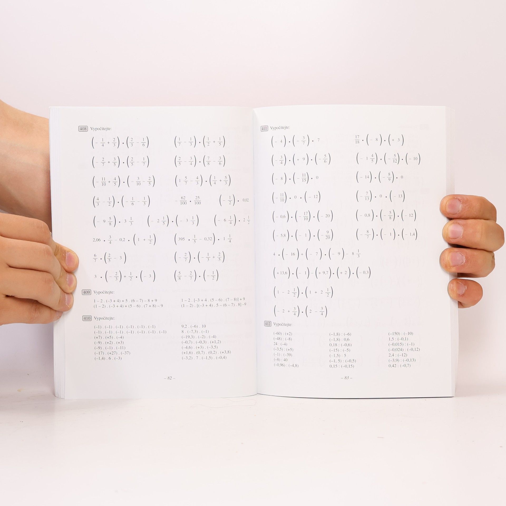 Emílie Ženatá Sbírka úloh z matematiky pro 7. ročník