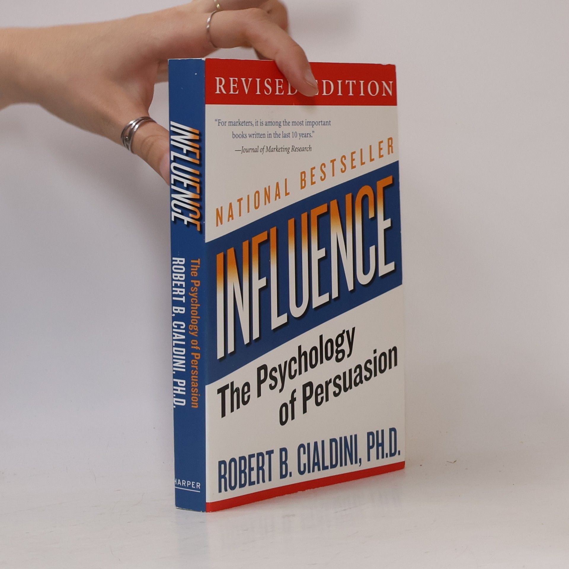 Robert Cialdini Influence