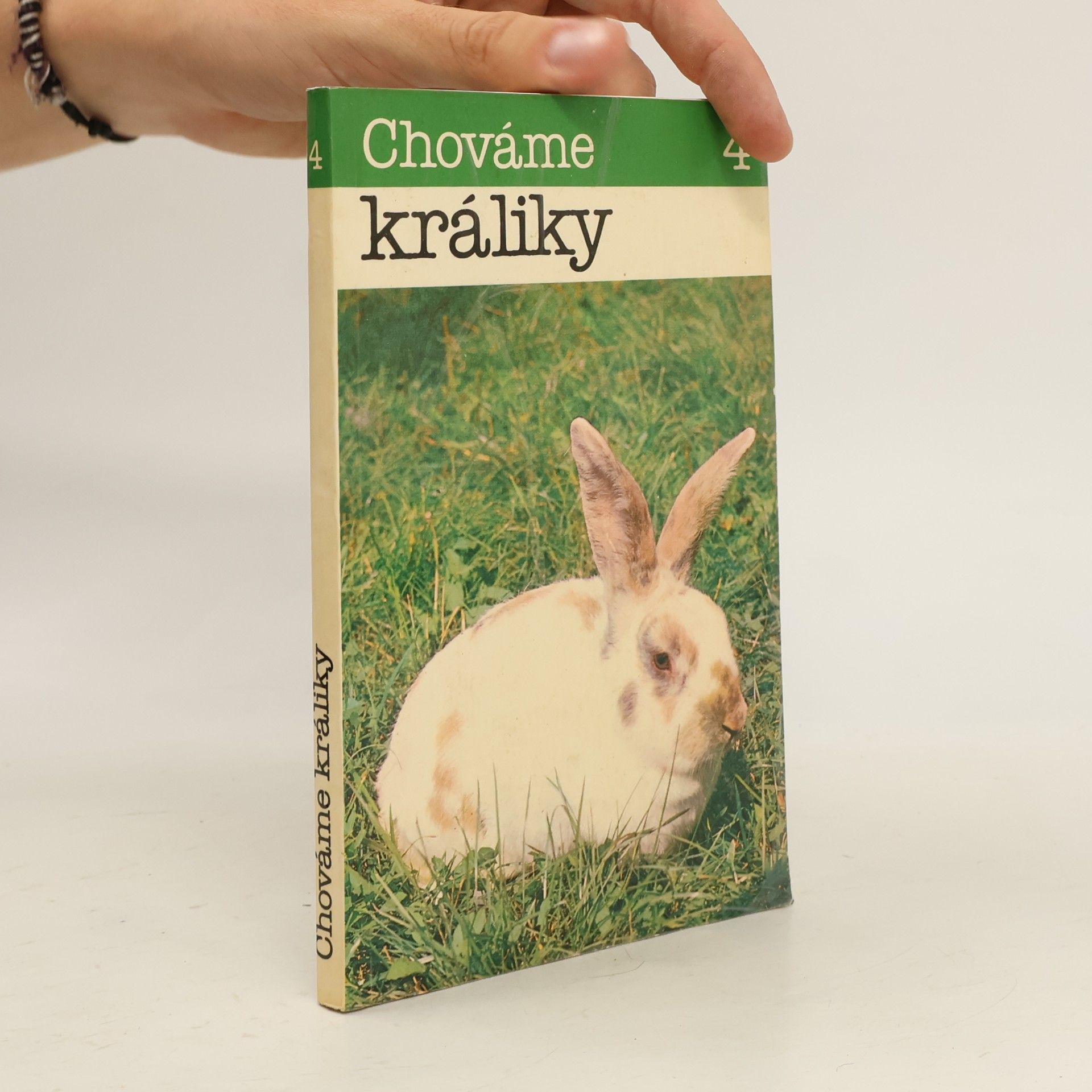 Emil Barát Chováme králiky