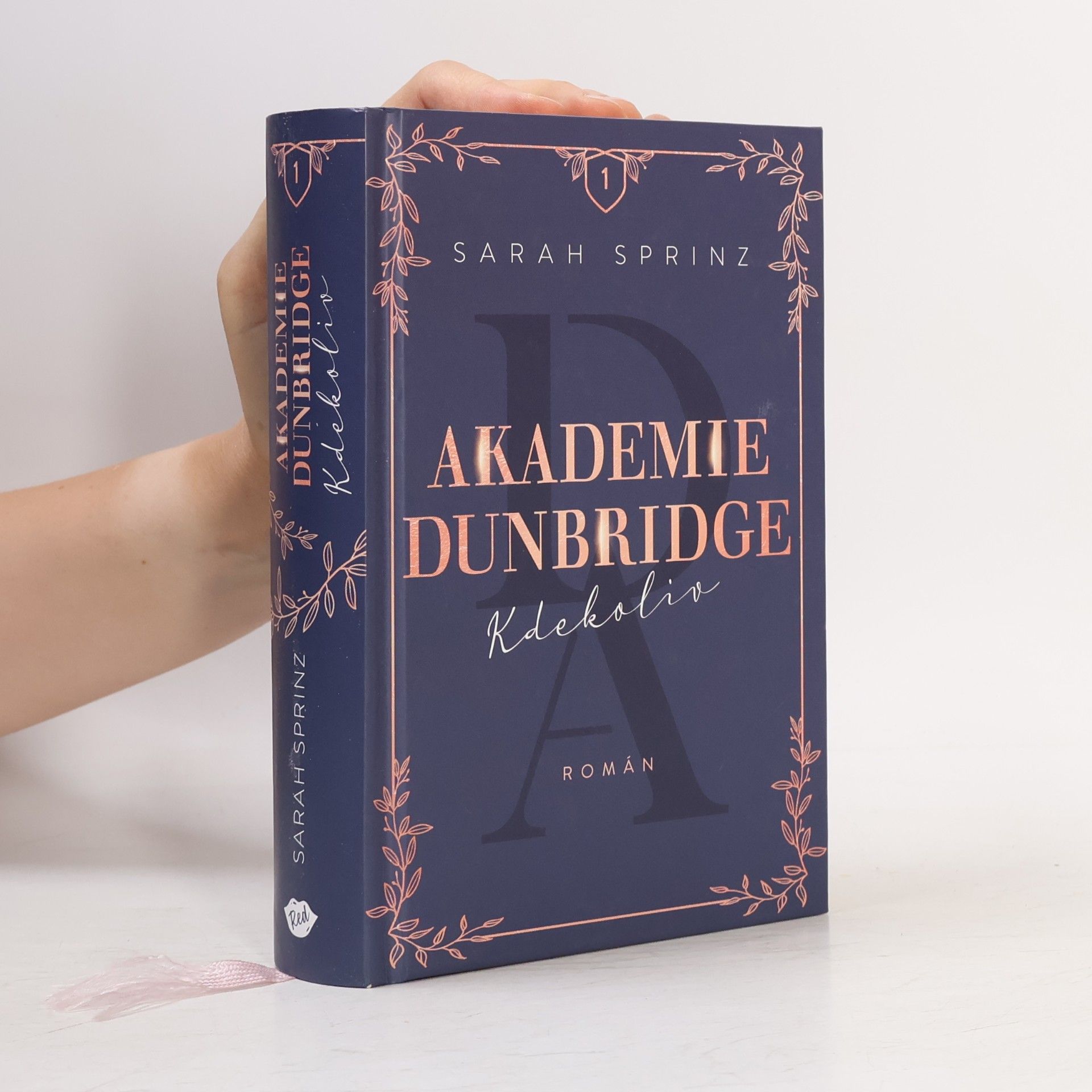 Sarah Sprinz Akademie Dunbridge. Kdekoliv