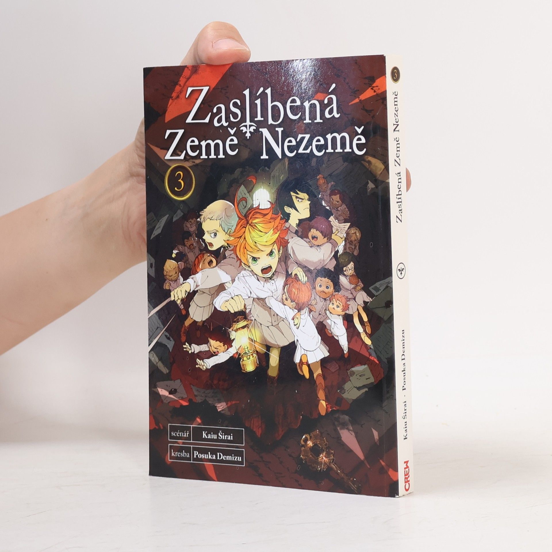 Kaiu Shirai Zaslíbená Země Nezemě 3