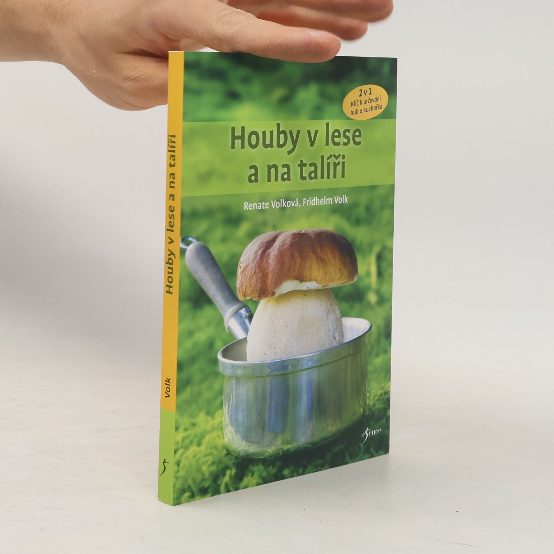 Renate Volk Houby v lese a na talíři