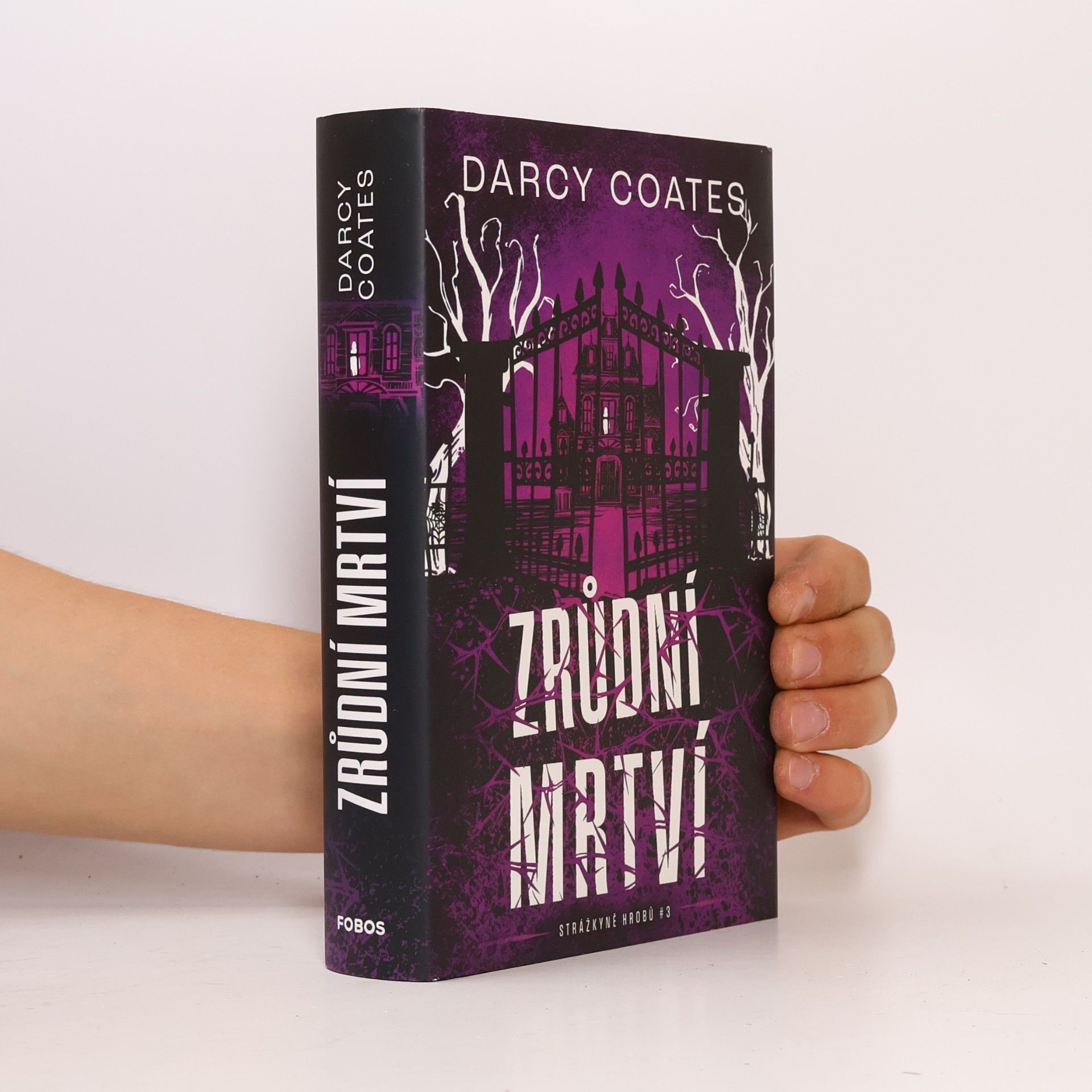 Darcy Coates Zrůdní mrtví