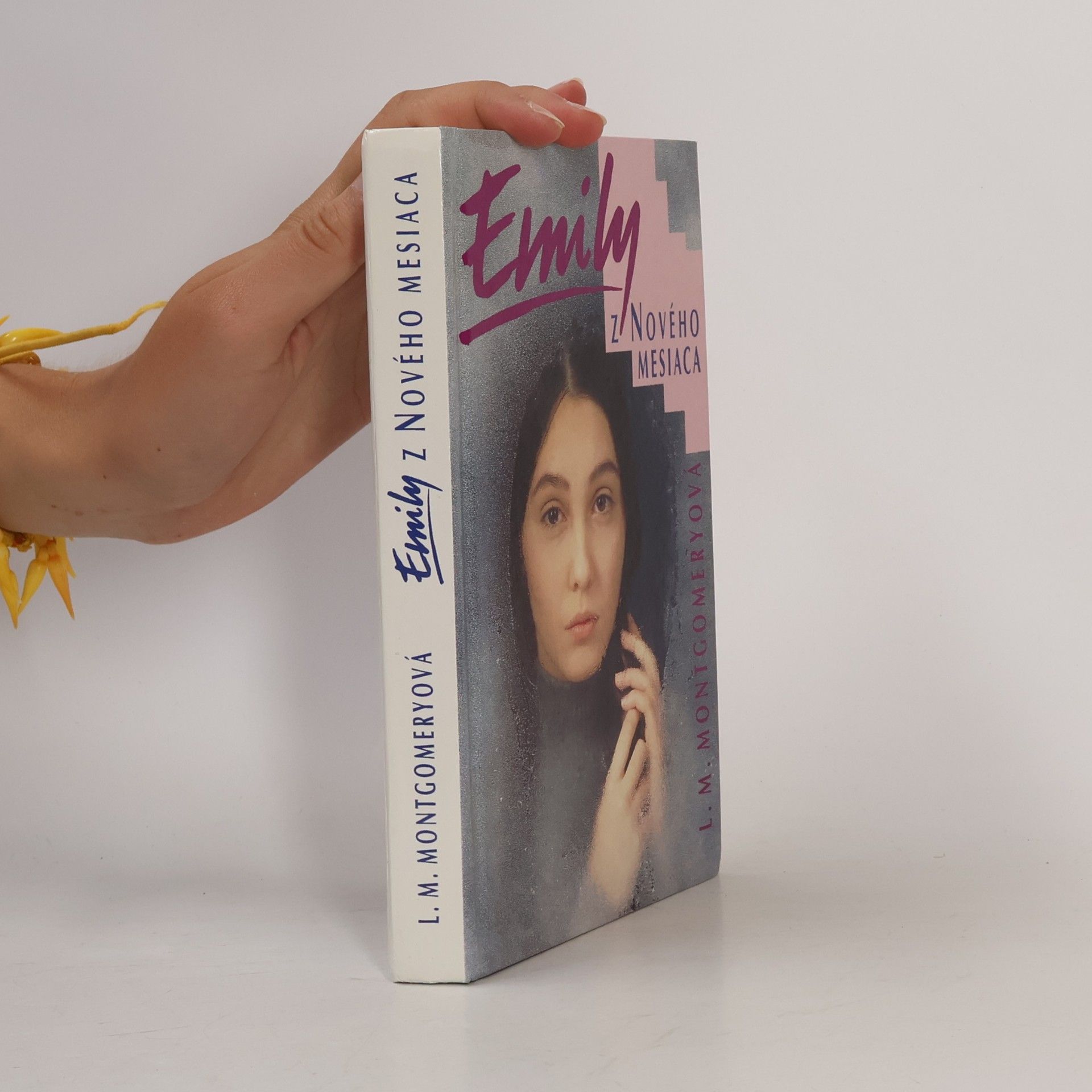 Lucy Maud Montgomery Emily z Nového Mesiaca