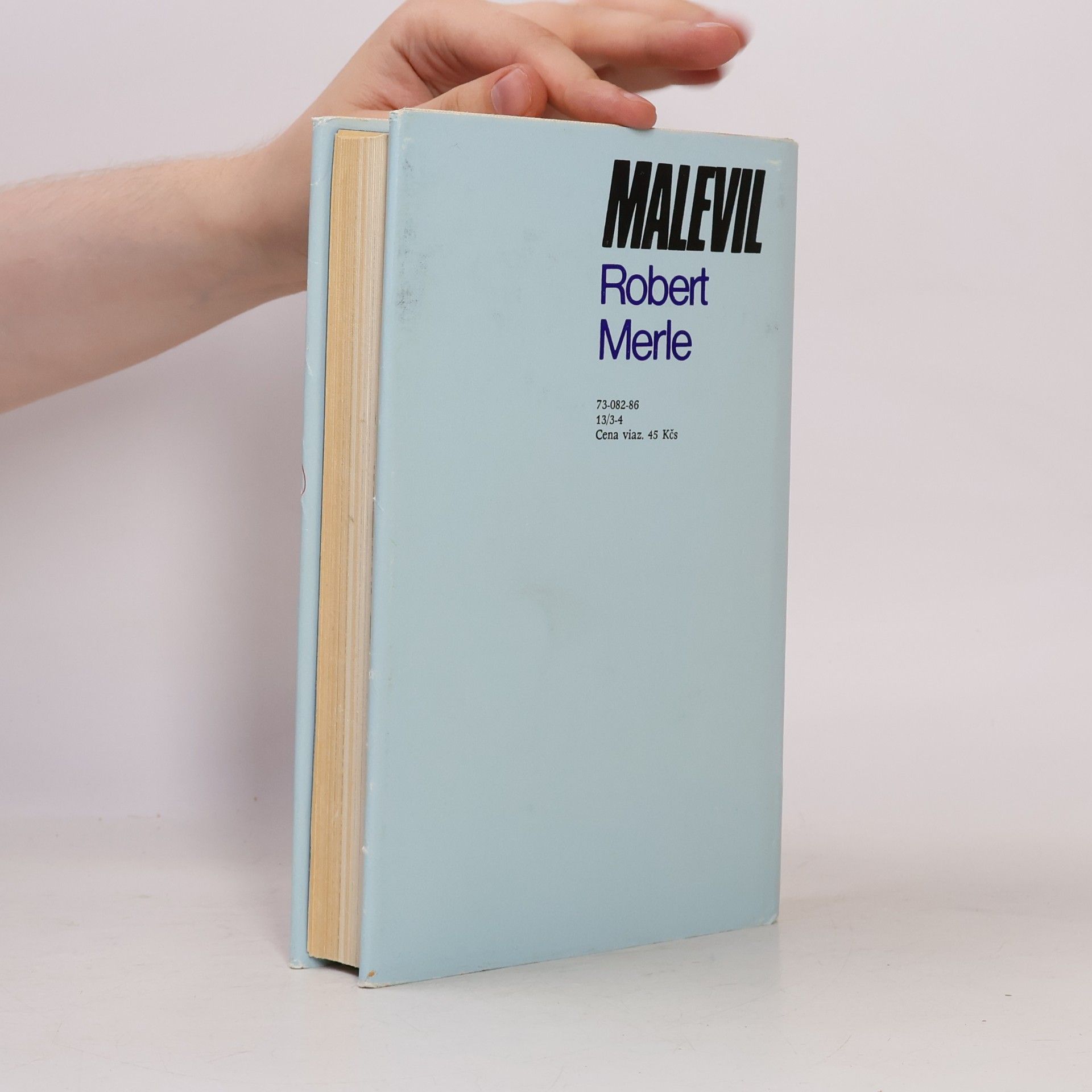 Robert Merle Malevil