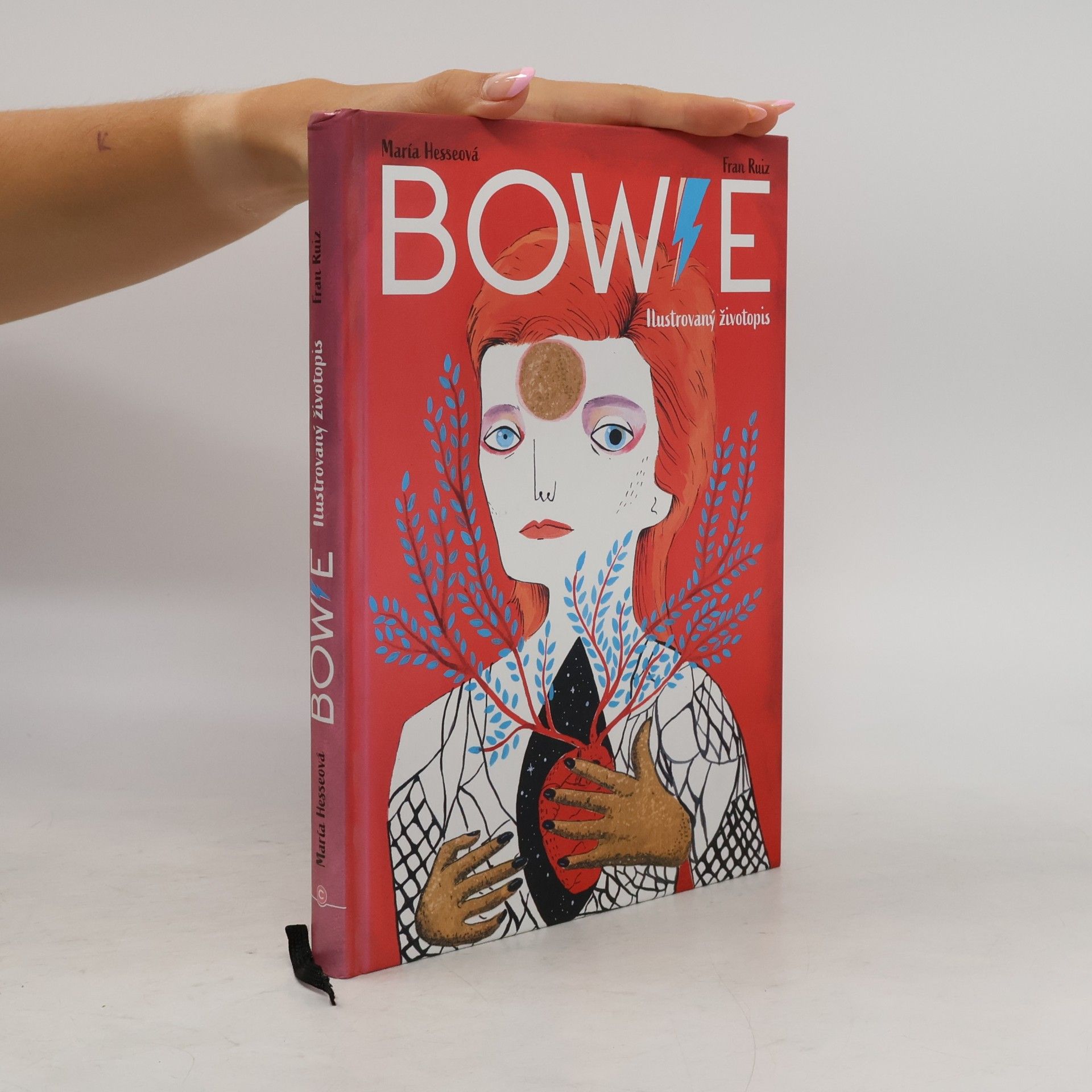Mari a. Hesse Bowie: Ilustrovaný životopis