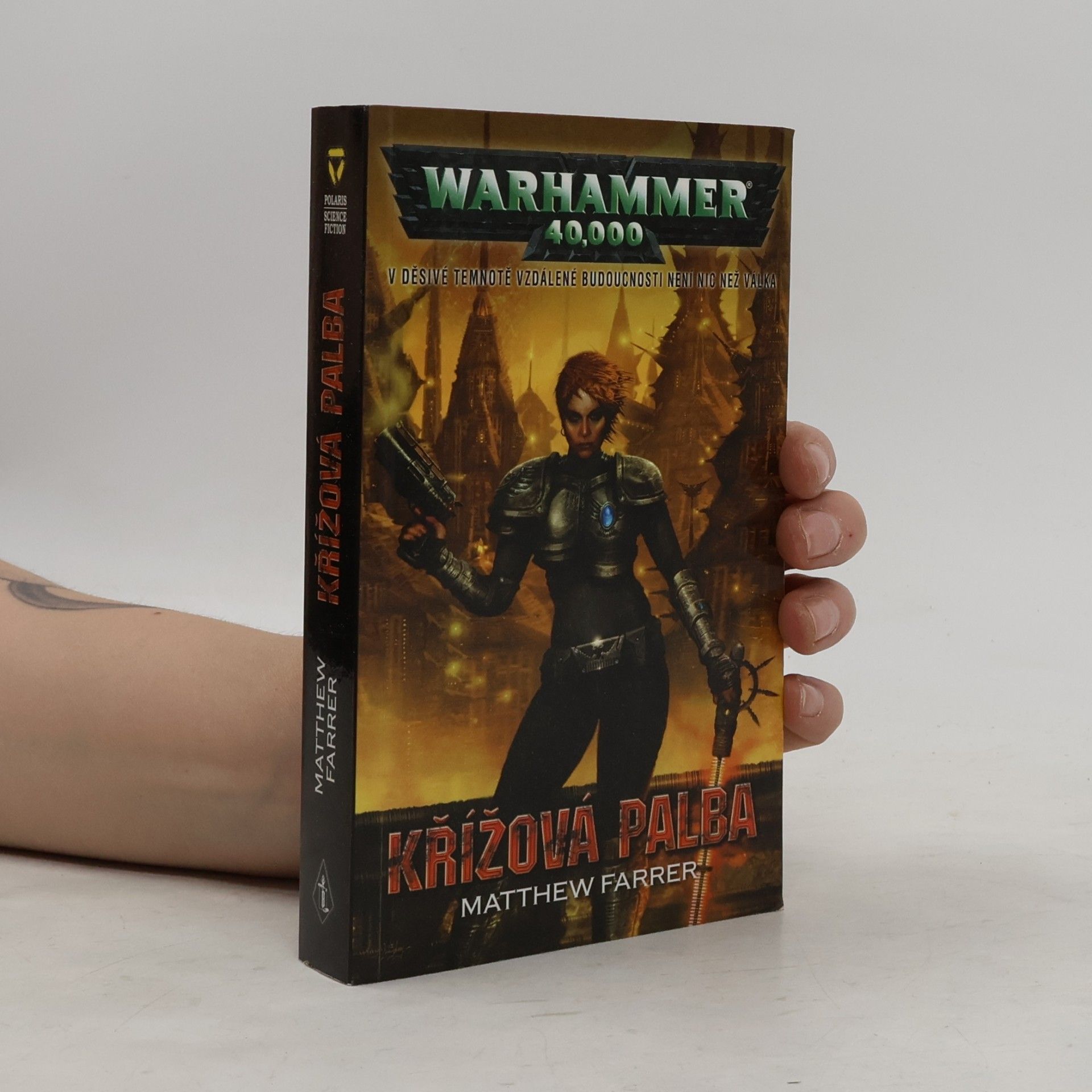 Matthew Farrer Warhammer 40,000. Křížová palba