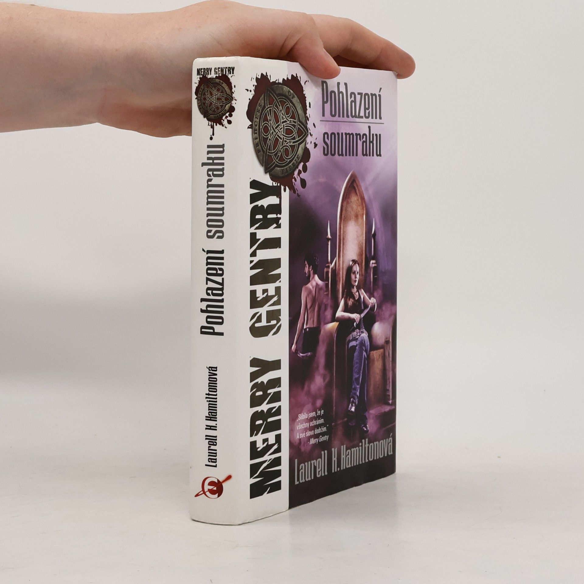 Laurell K. Hamilton Pohlazení soumraku. Merry Gentry. 2. díl