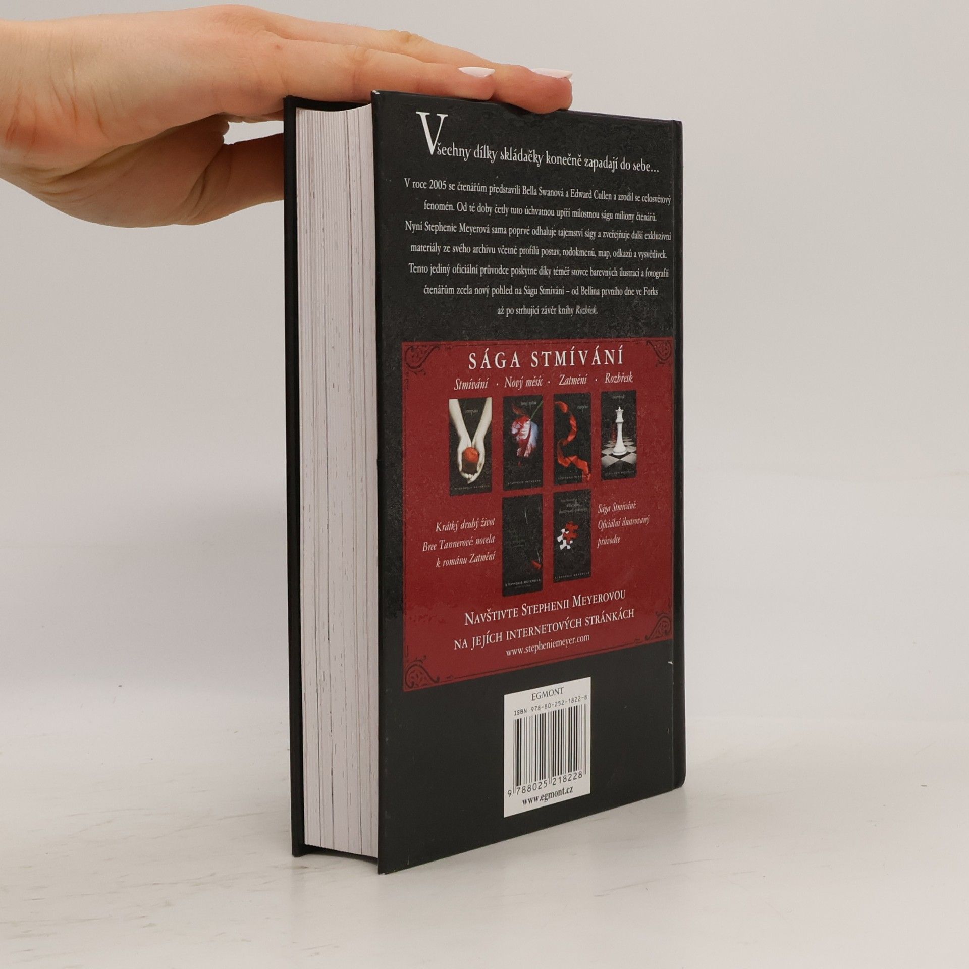 Stephenie Meyer Sága Stmívání: Oficiální ilustrovaný průvodce
