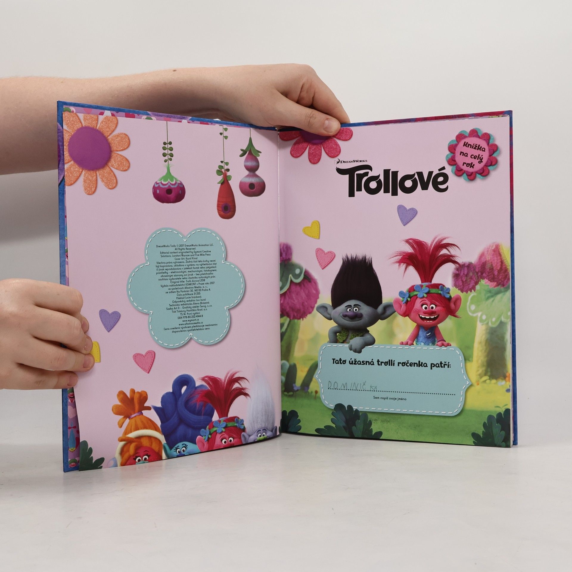 Autores varios Trollové - Knížka na celý rok