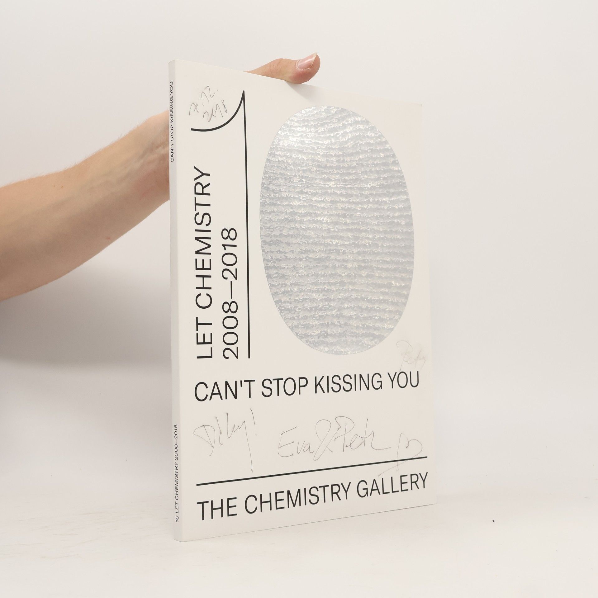 kolektiv 10 Let Chemistry 2008-2018. Can't Stop Kissing You