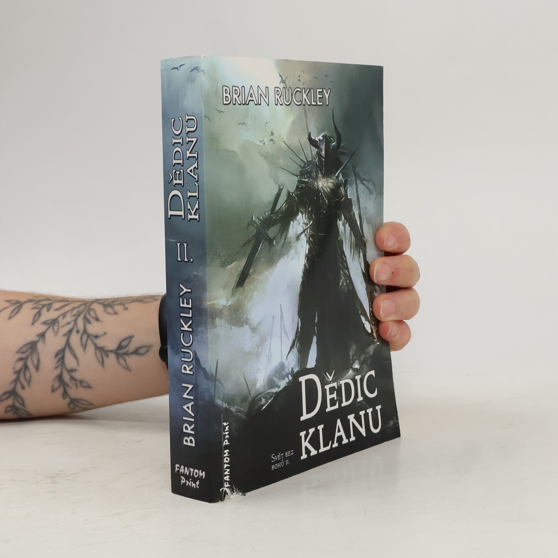 Brian Ruckley Dědic klanu. Svět bez bohů. II. díl