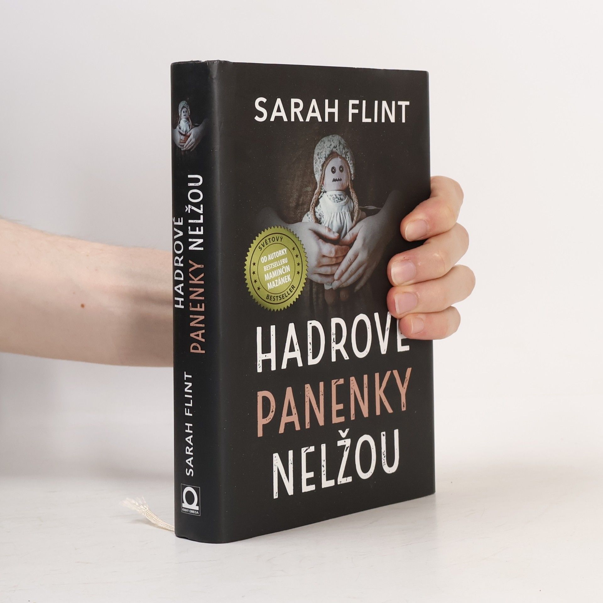Sarah Flint Hadrové panenky nelžou