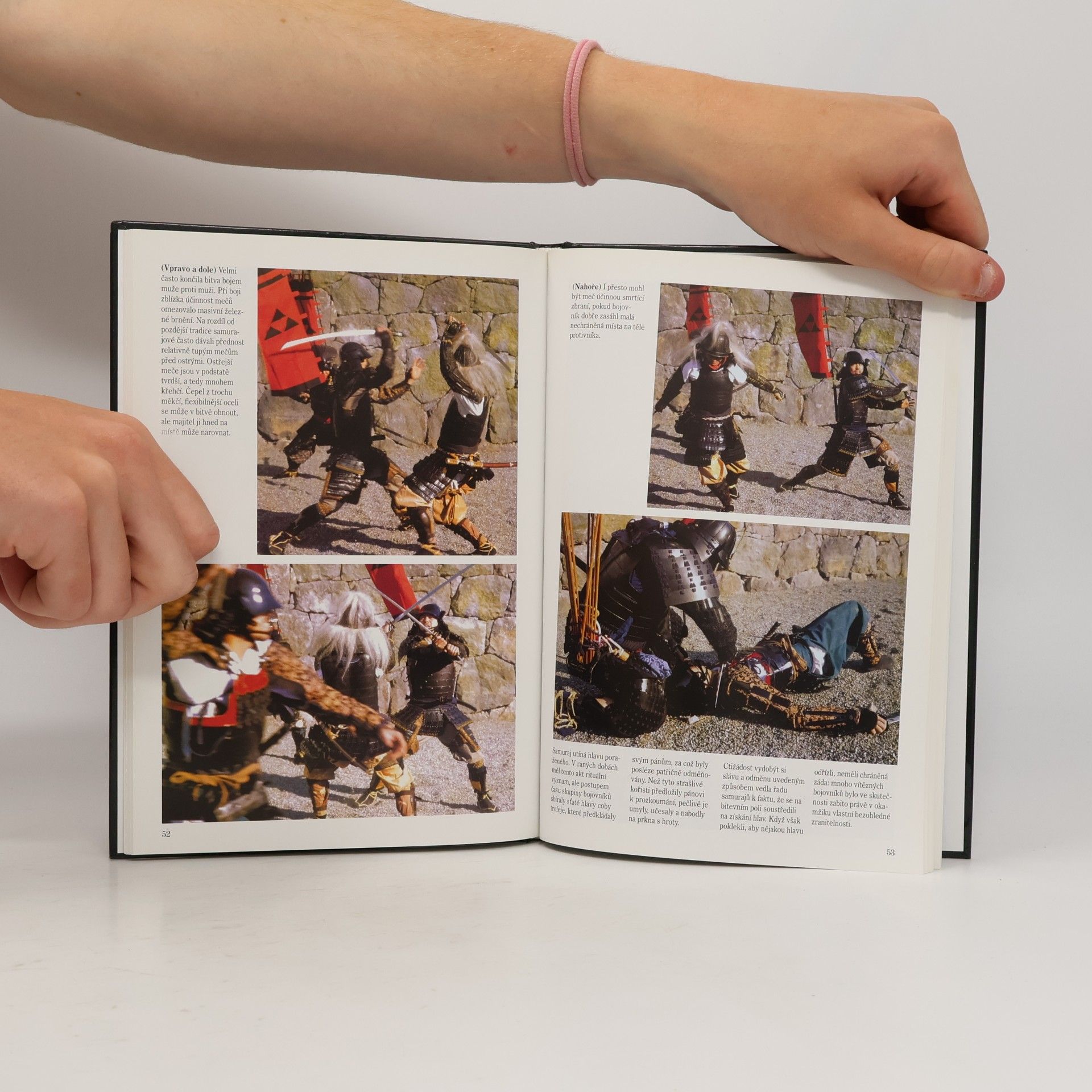 Mitsuo Kure Samuraj : znovuzrozený v barevných fotografiích