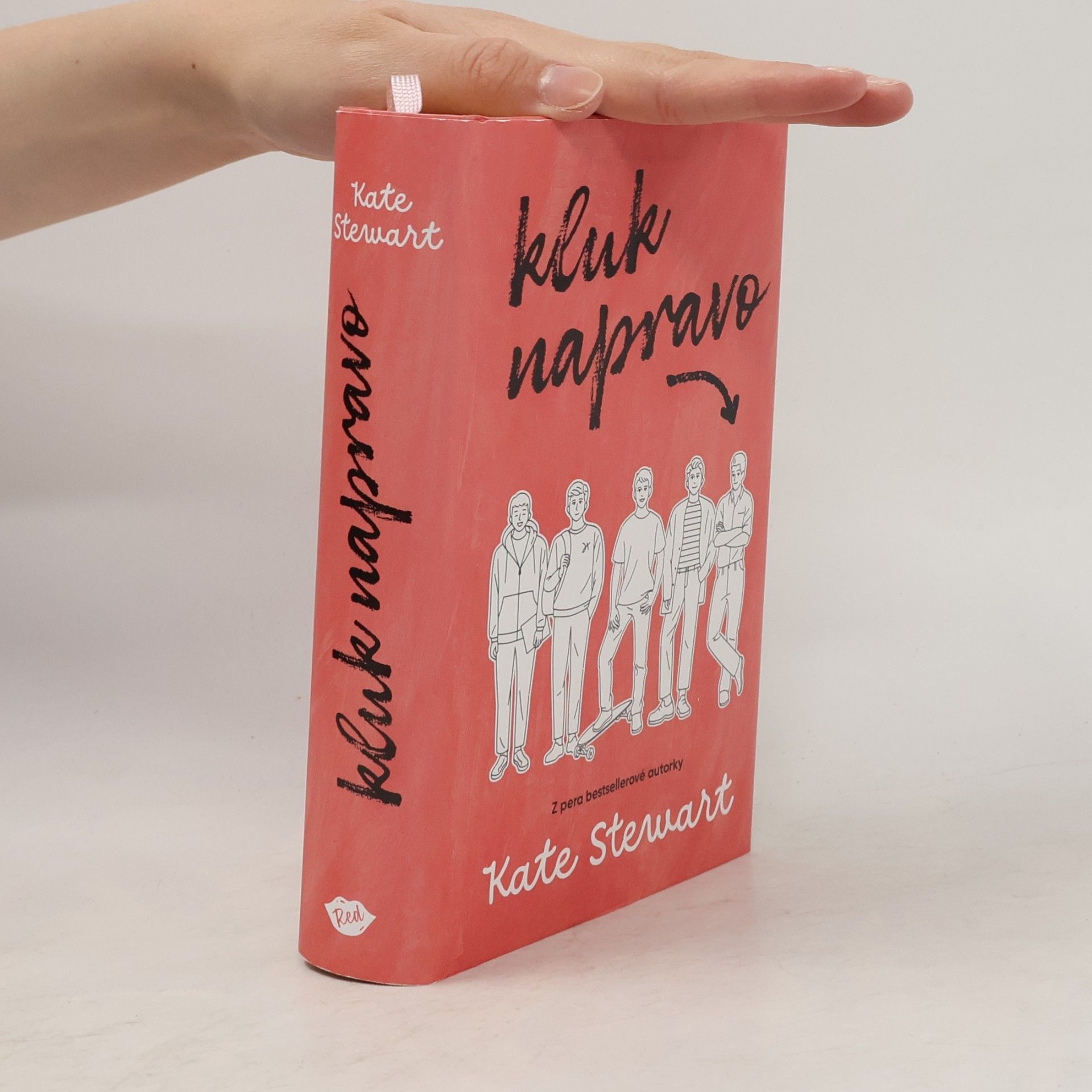 Kate Stewart Kluk napravo