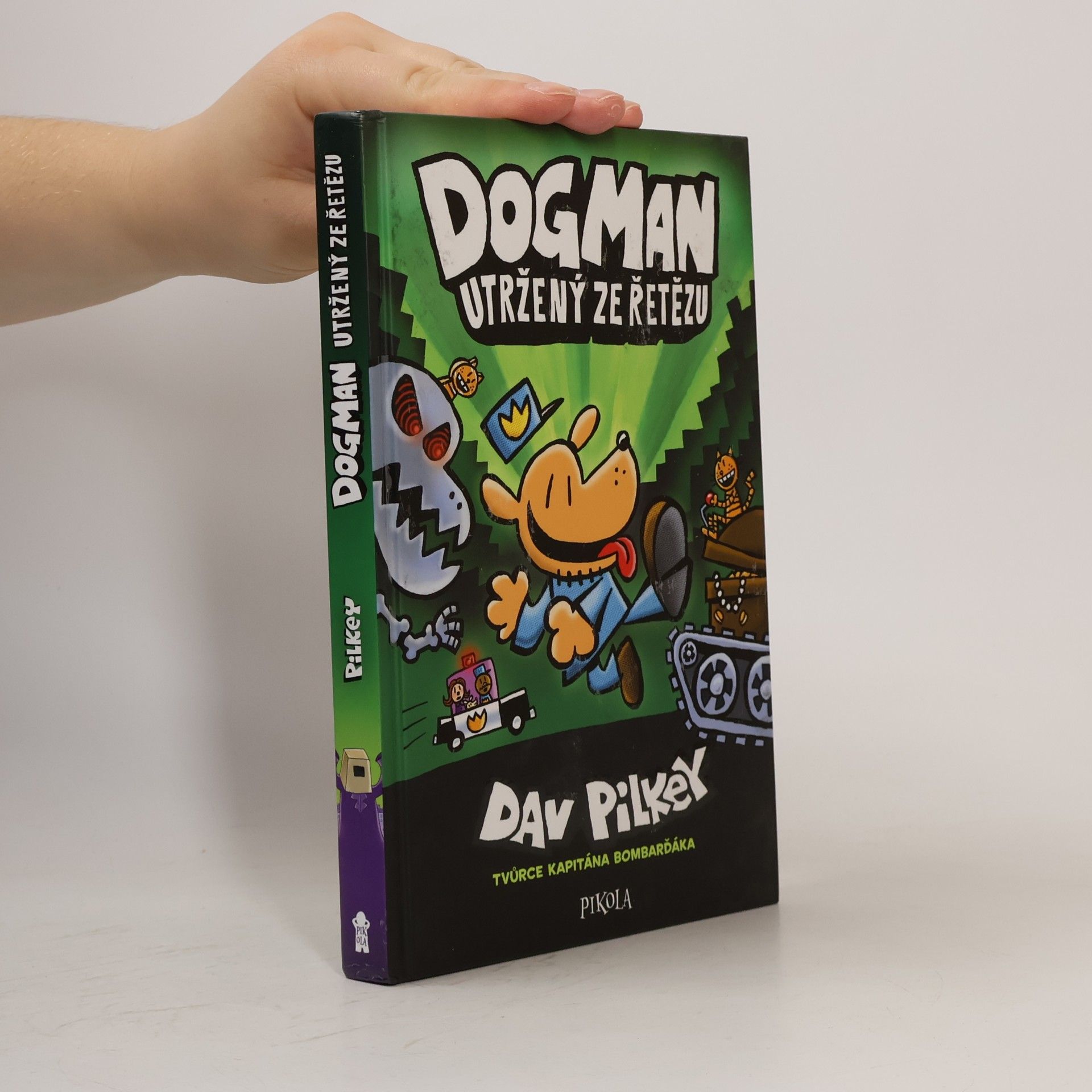Dav Pilkey Dogman utržený ze řetězu
