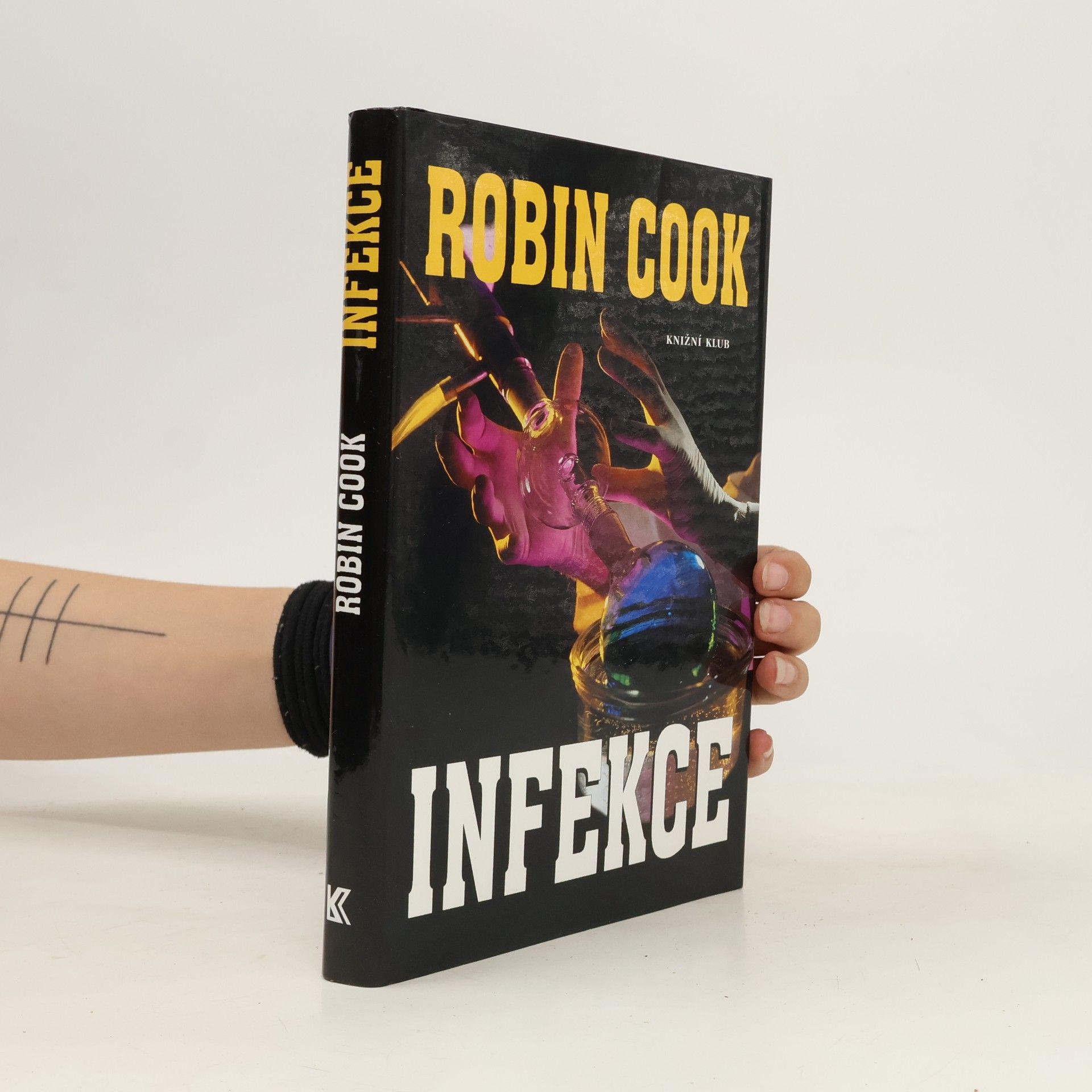 Robin Cook Infekce