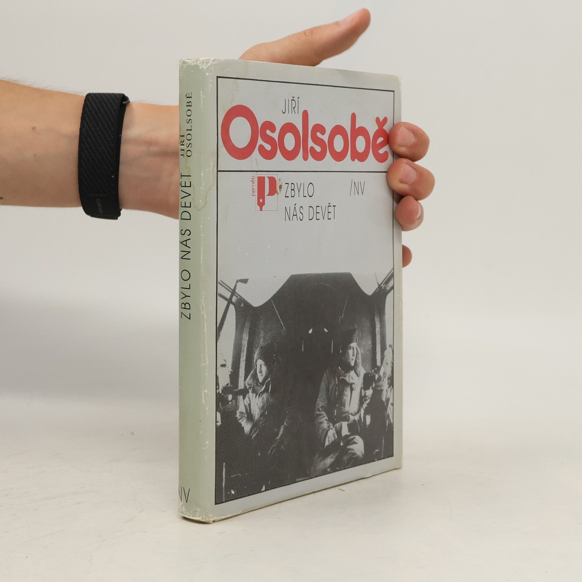 Jiří Osolsobě Zbylo nás devět