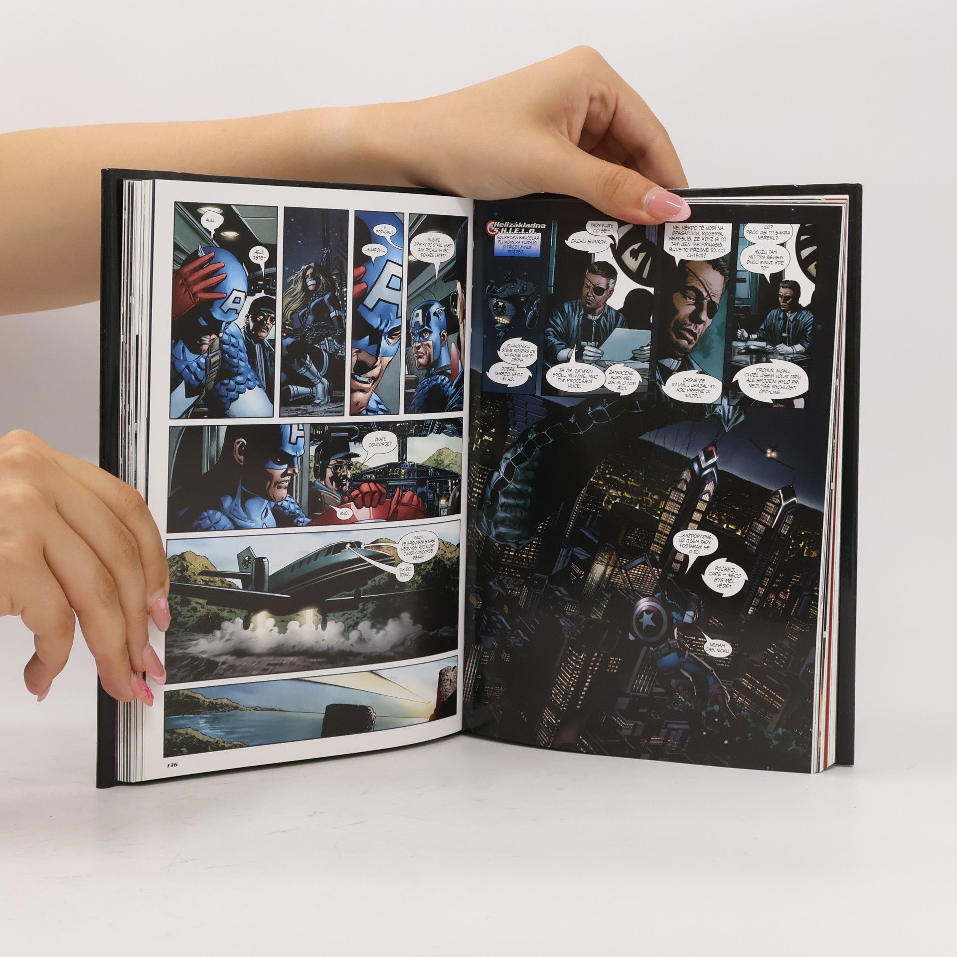 Ed Brubaker Captain America: Omnibus - Kniha první
