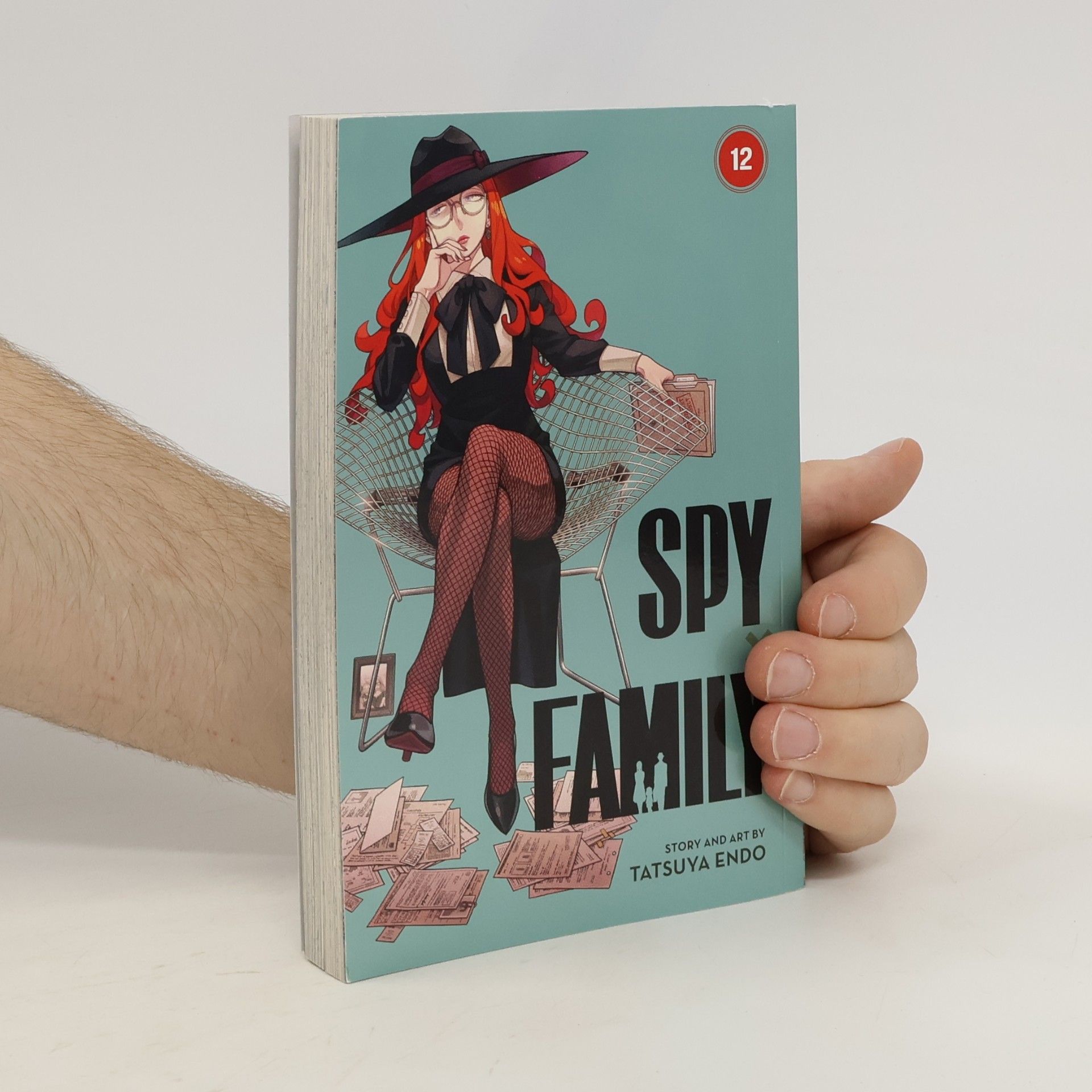 Tacuja Endó Spy x Family, Vol. 12