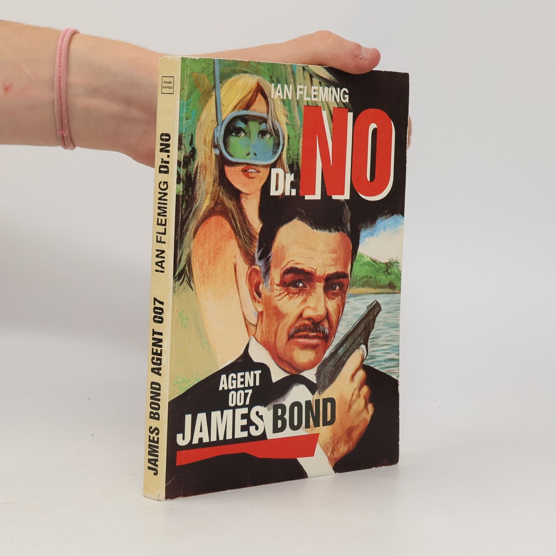 Ian Fleming Dr. No. James Bond - agent 007