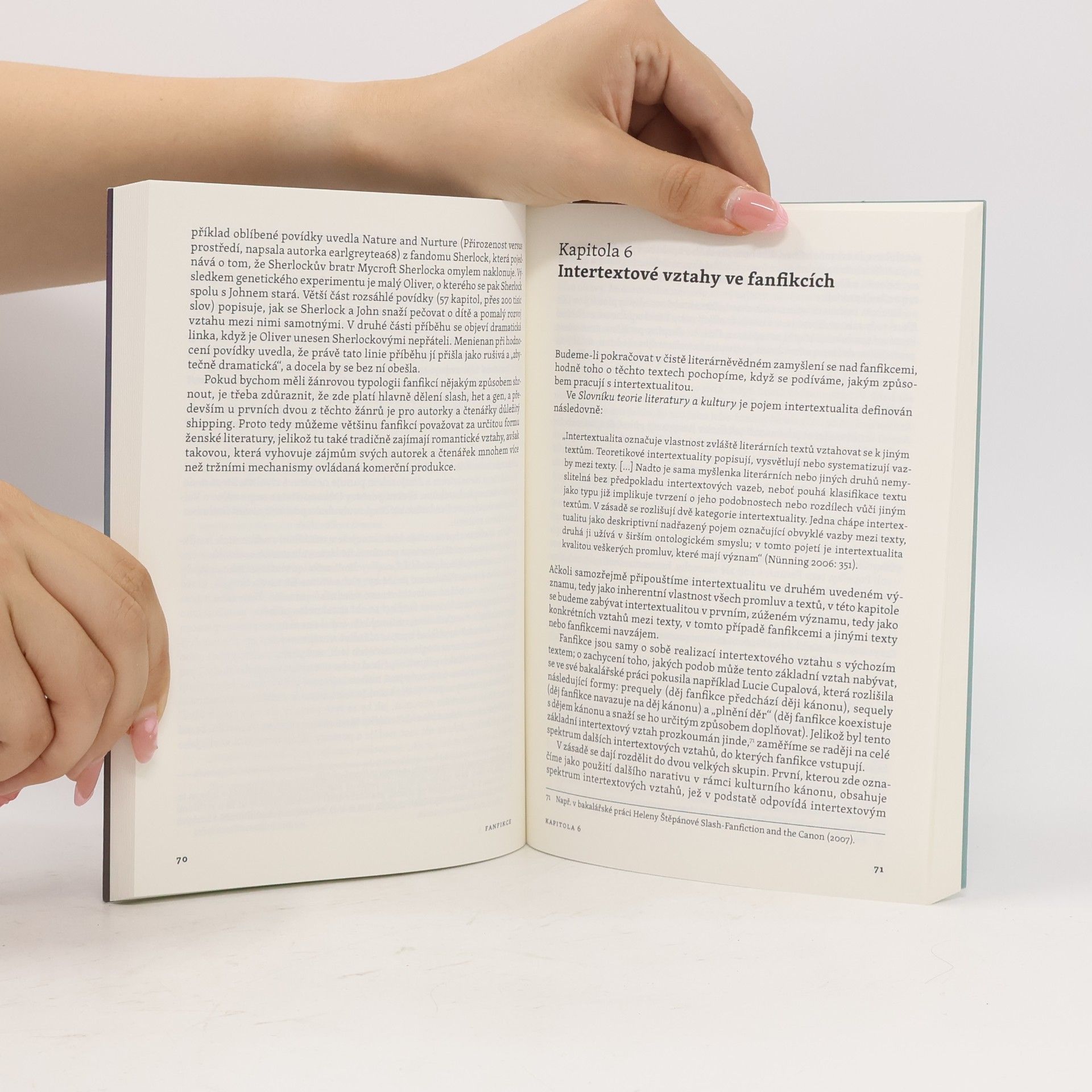 Veronika Abbasová Fanfikce: Ženská literatura nového věku