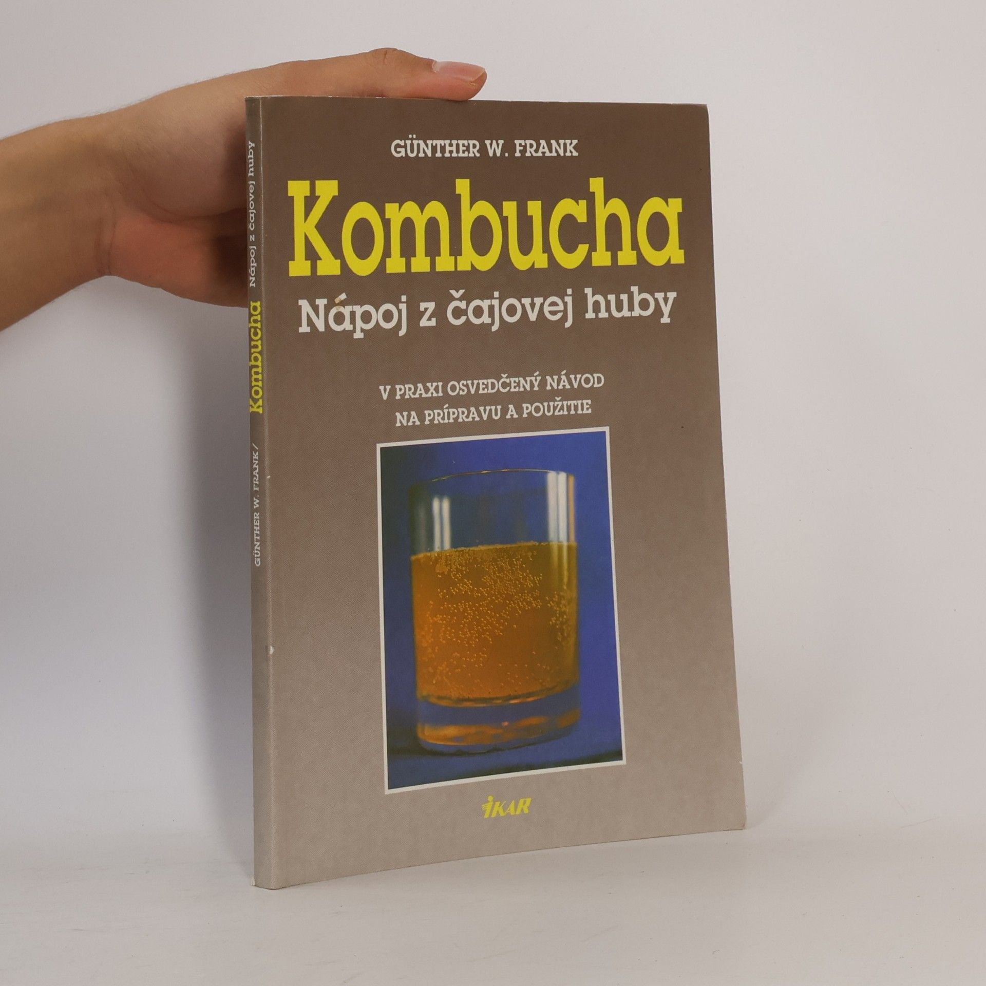 Kombucha - Nápoj z čajovej huby