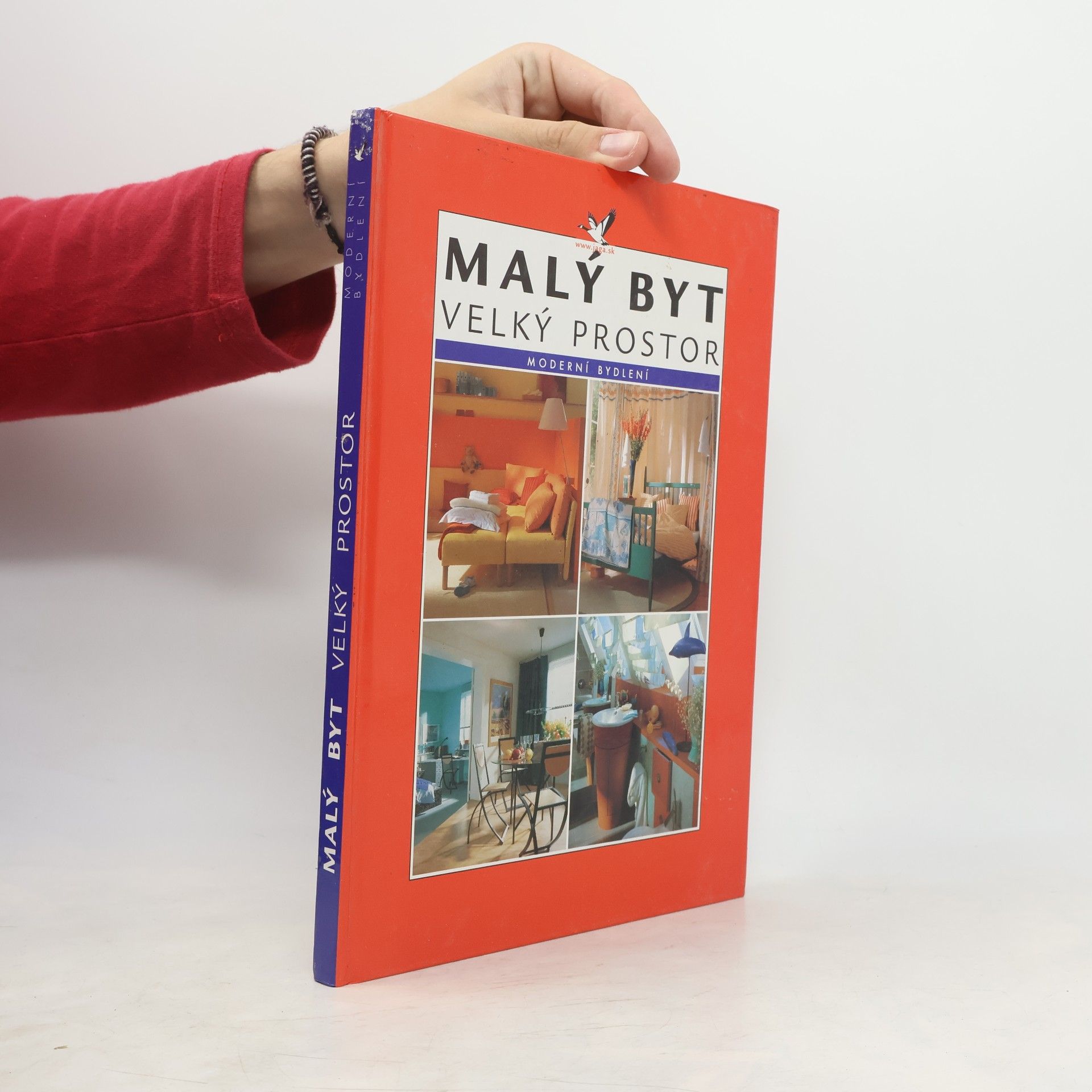 K. Gavalierová Malý byt - velký prostor. Funkční, prostorově úsporné řešení hezkého bydlení