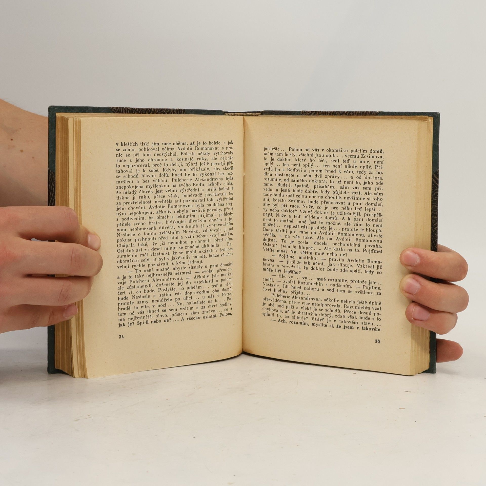 Fyodor Dostoyevsky Zločin a trest. Svazek I