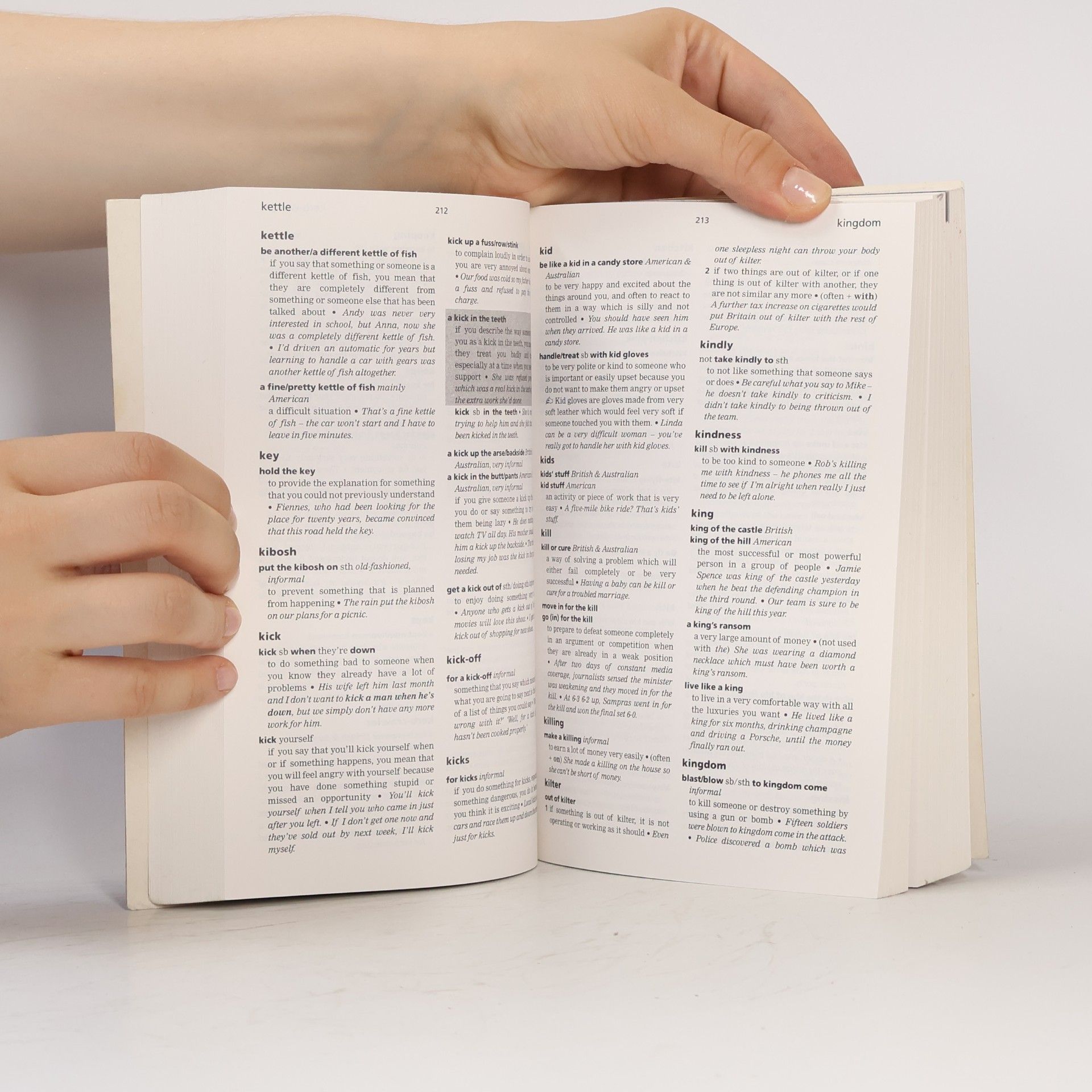 Various authors Cambridge International Dictionary of Idioms